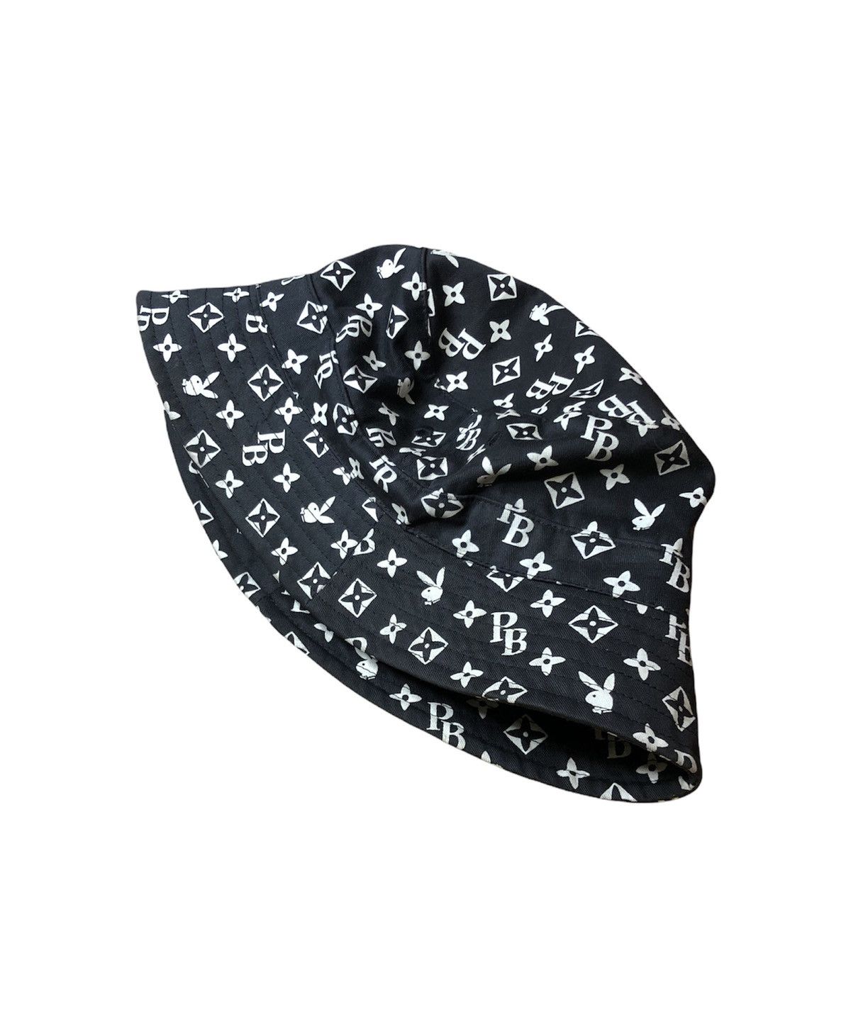 Playboy Rare Vintage Playboy LV Bunny Monogram Bucket hat Size ONE SIZE - 1 Thumbnail