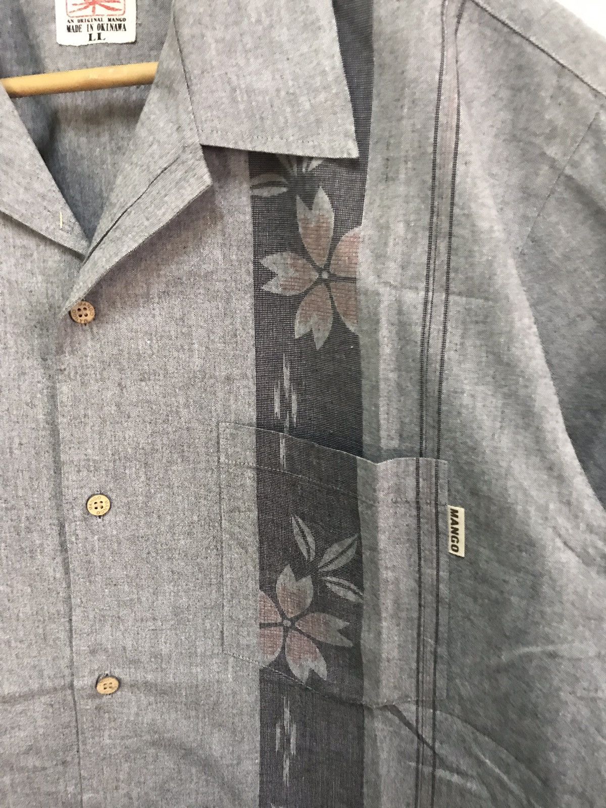 Japanese Brand Chambray Mango Okinawa Hawaiian shirt Size US XL / EU 56 / 4 - 2 Thumbnail