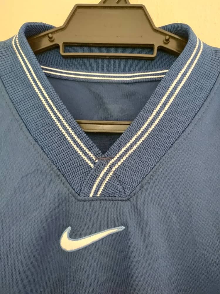 Nike 💥LAST CALL💥 1997/98 Vtg Nike Center Swoosh Italy Jersey Size US M / EU 48-50 / 2 - 4 Thumbnail