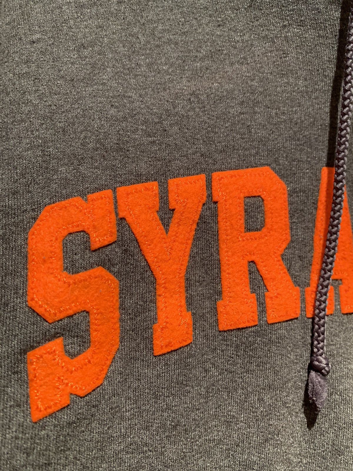 Champion *RARE* Syracuse New York Champion Embroidered Zip Hoodie XL Size US XL / EU 56 / 4 - 3 Thumbnail