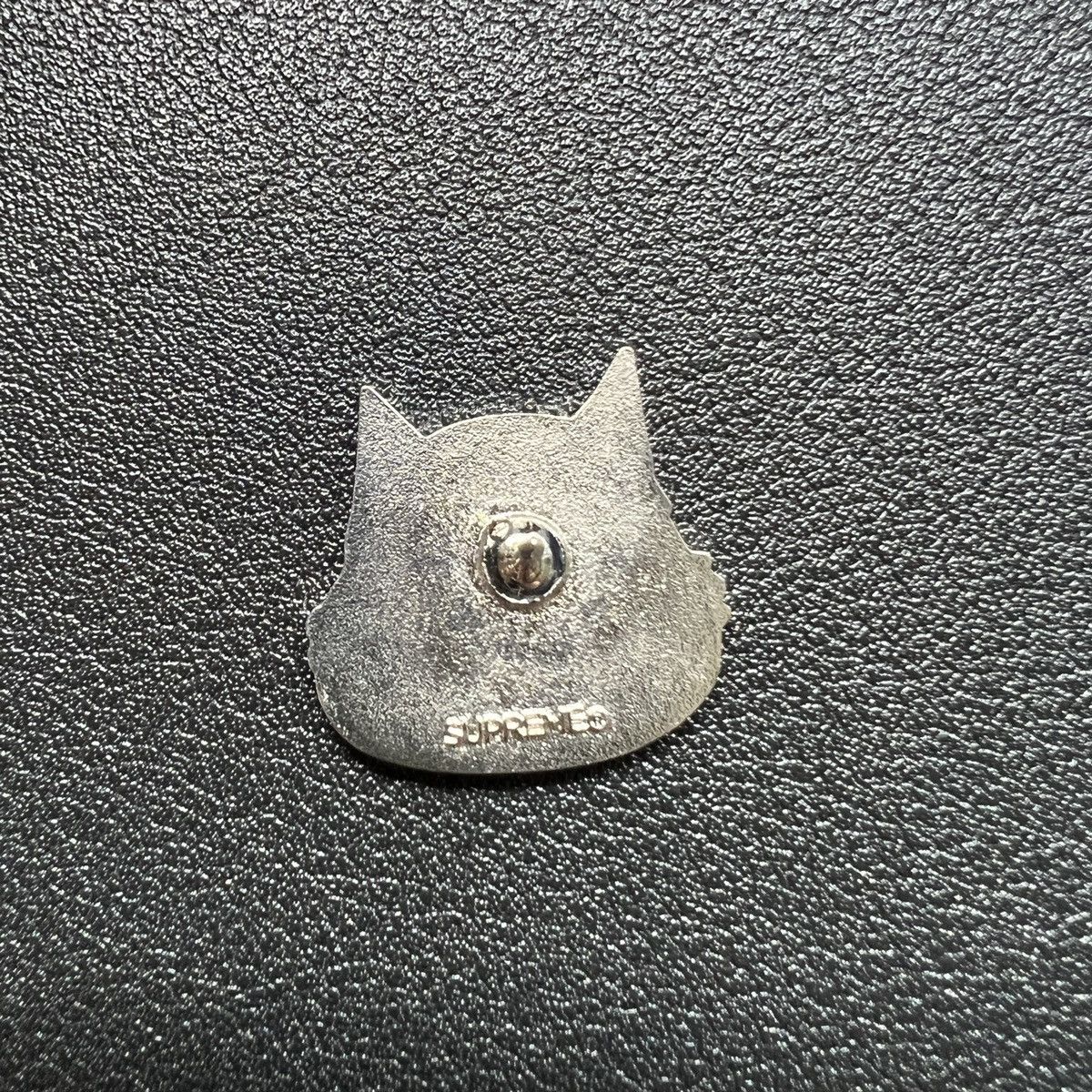 Supreme Supreme Mad Cat Pin FW15 Size ONE SIZE - 3 Thumbnail