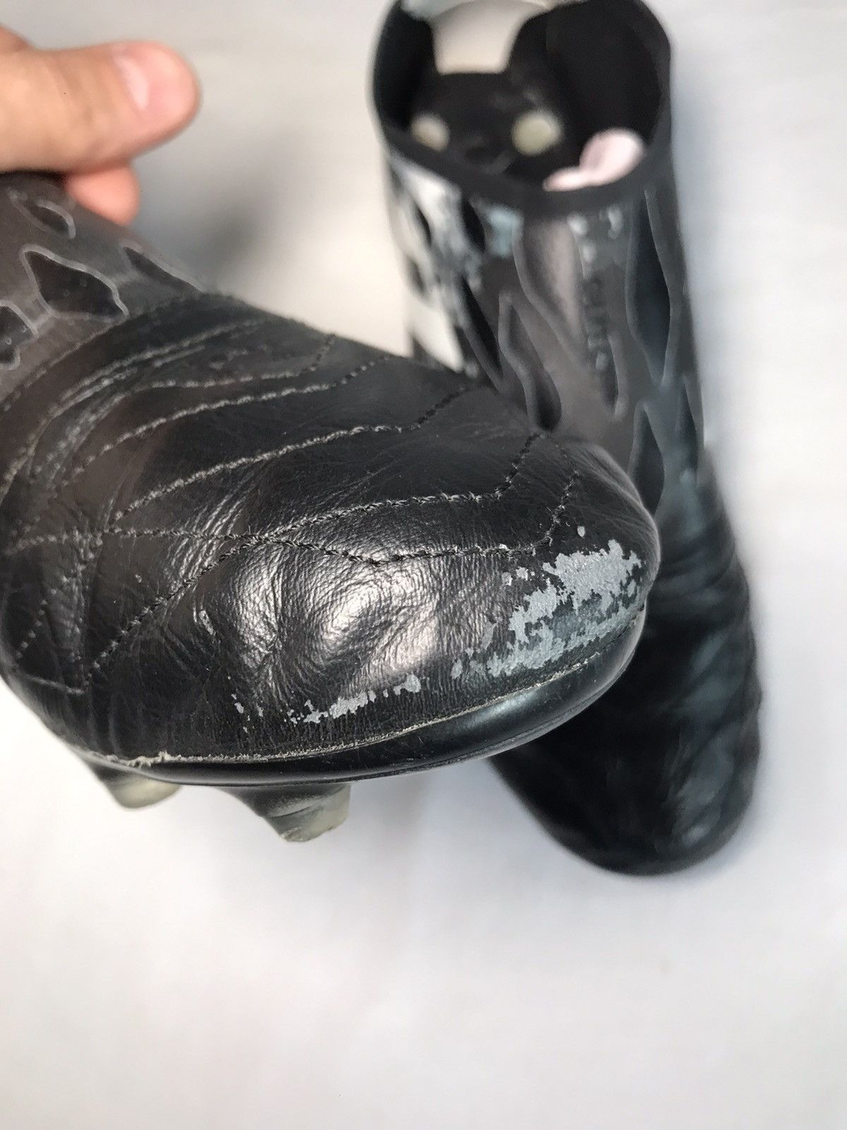 Adidas ADIDAS GLITCH SG football boots shoes Size US 9 / EU 42 - 10 Thumbnail