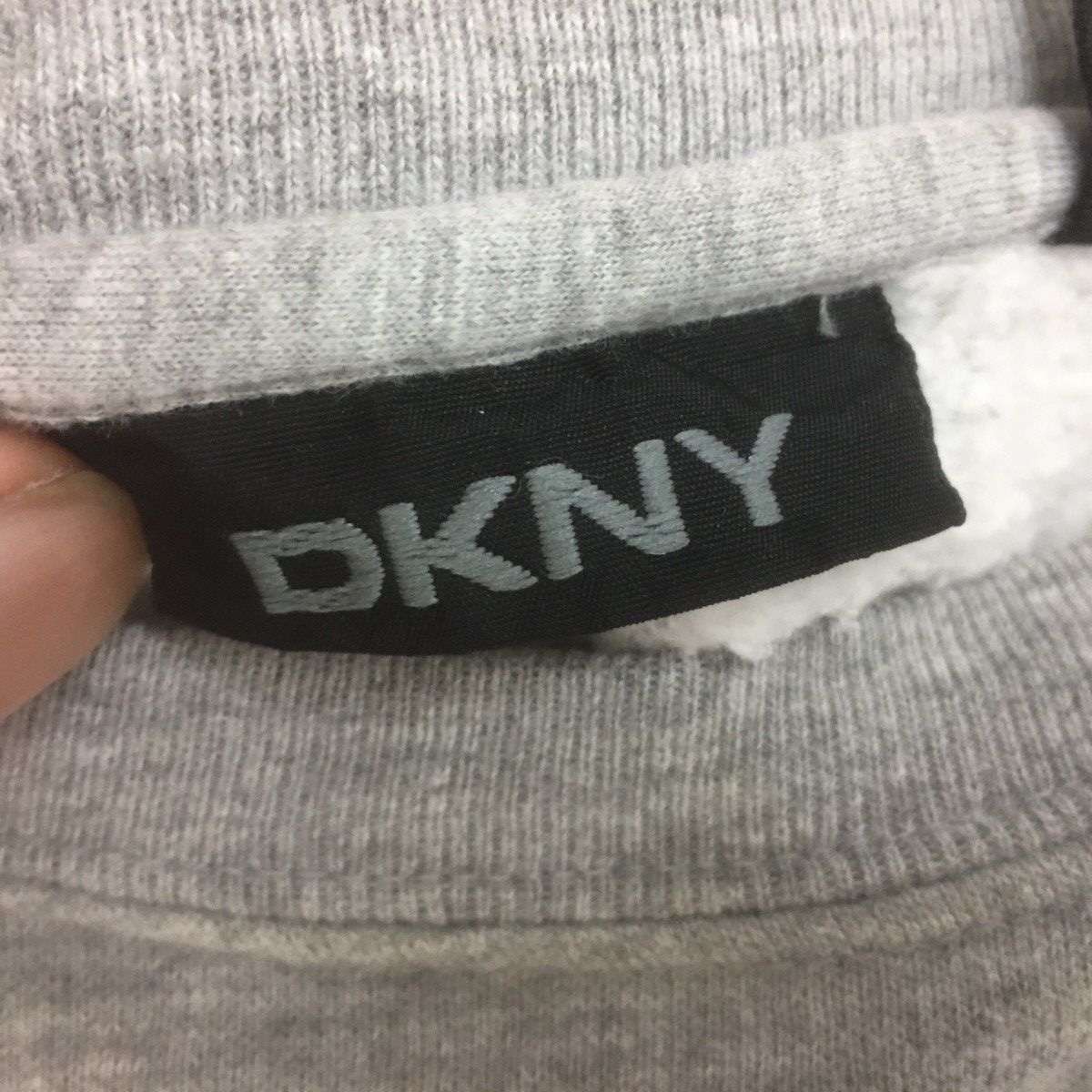 DKNY × Japanese Brand DKNY Sweatshirt Crewneck Size US M / EU 48-50 / 2 - 4 Thumbnail