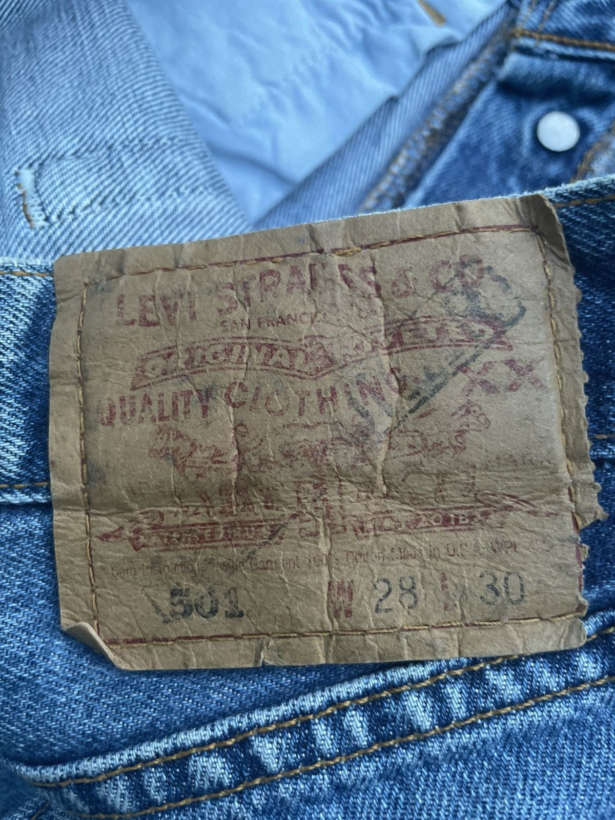 Vintage Levi’s 501 1998 Usa Aging Faded Wash