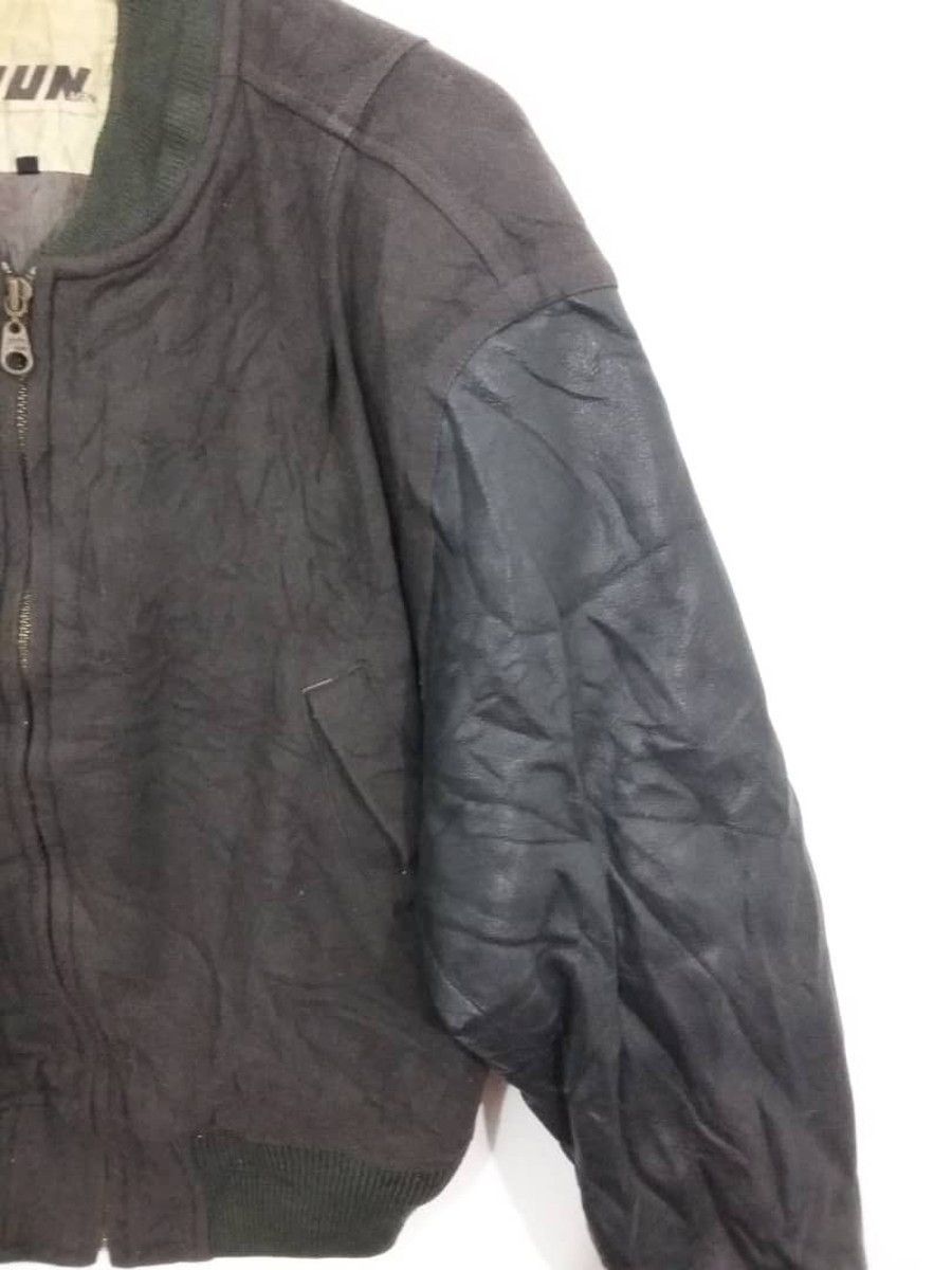 Vintage Vintage Jun Men Varsity Leather Sleeve Jacket Size US M / EU 48-50 / 2 - 4 Thumbnail