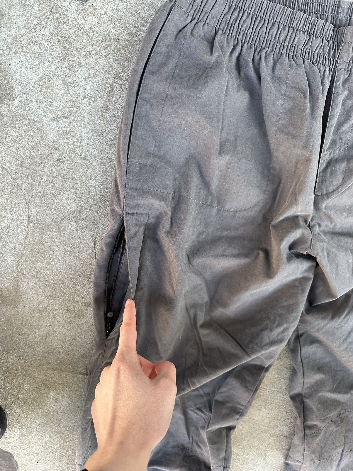 Nike × Vintage Vintage Nike Track Pants Size US 32 / EU 48 - 16 Thumbnail