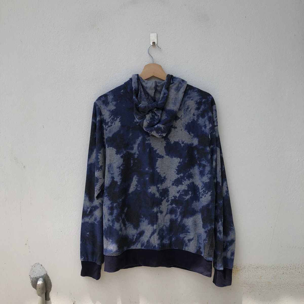 Japanese Brand KISSMARK JAPANESE BRAND HOODIE ACID WASH DESIGN VERY RARE Size US M / EU 48-50 / 2 - 7 Thumbnail