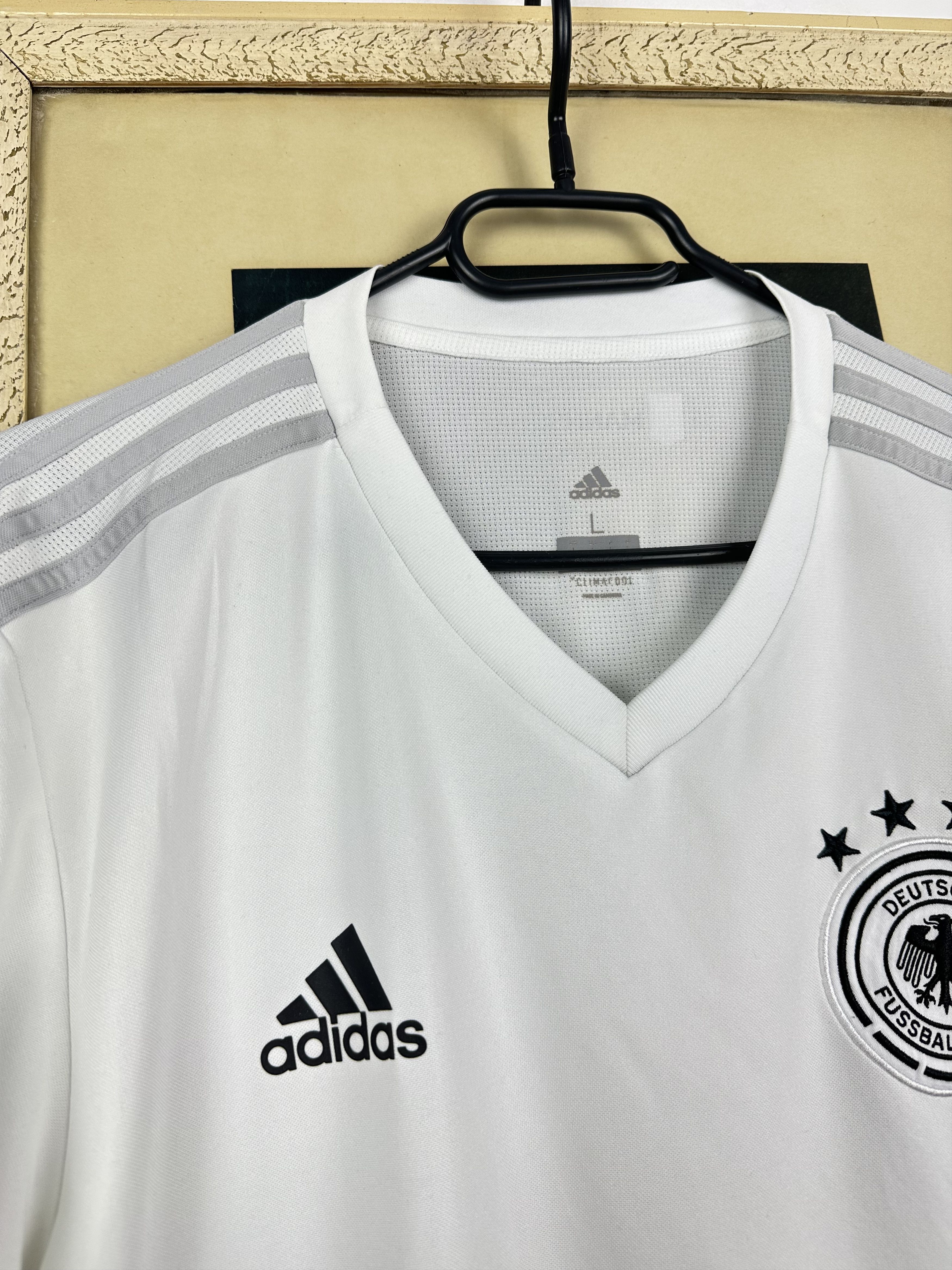 Adidas Germany Away football shirt 2018 Soccer Adidas Jersey Size US L / EU 52-54 / 3 - 4 Thumbnail