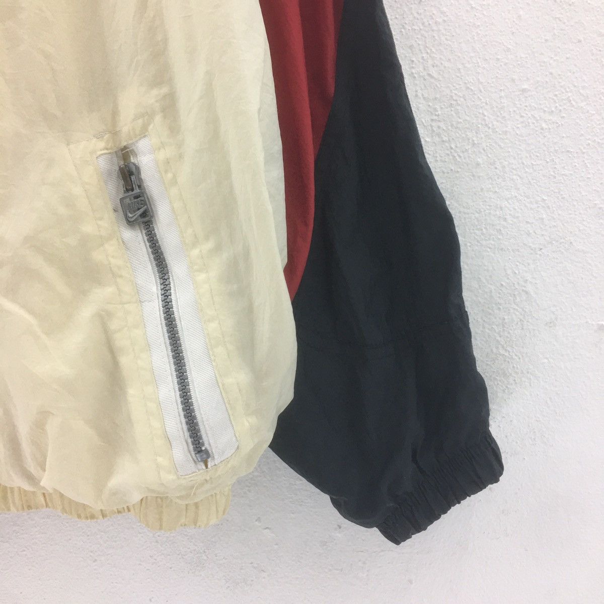 Nike × Vintage Vintage 90’s Nike Biglogo Swoosh Nike Sports Size US M / EU 48-50 / 2 - 7 Thumbnail