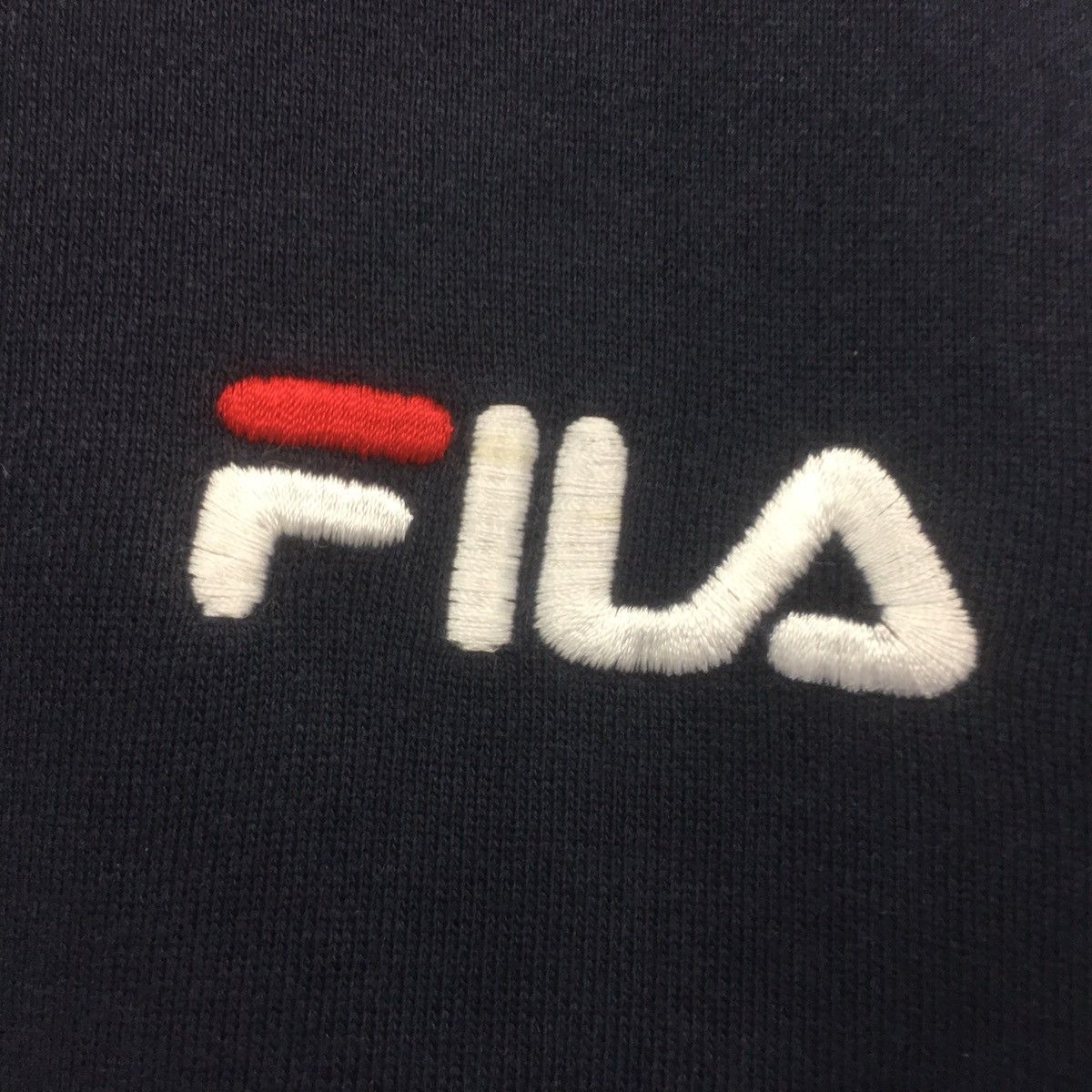 Fila × Vintage FILA Small Logo Embroidery Sweatshirt Crewneck Size US L / EU 52-54 / 3 - 3 Thumbnail