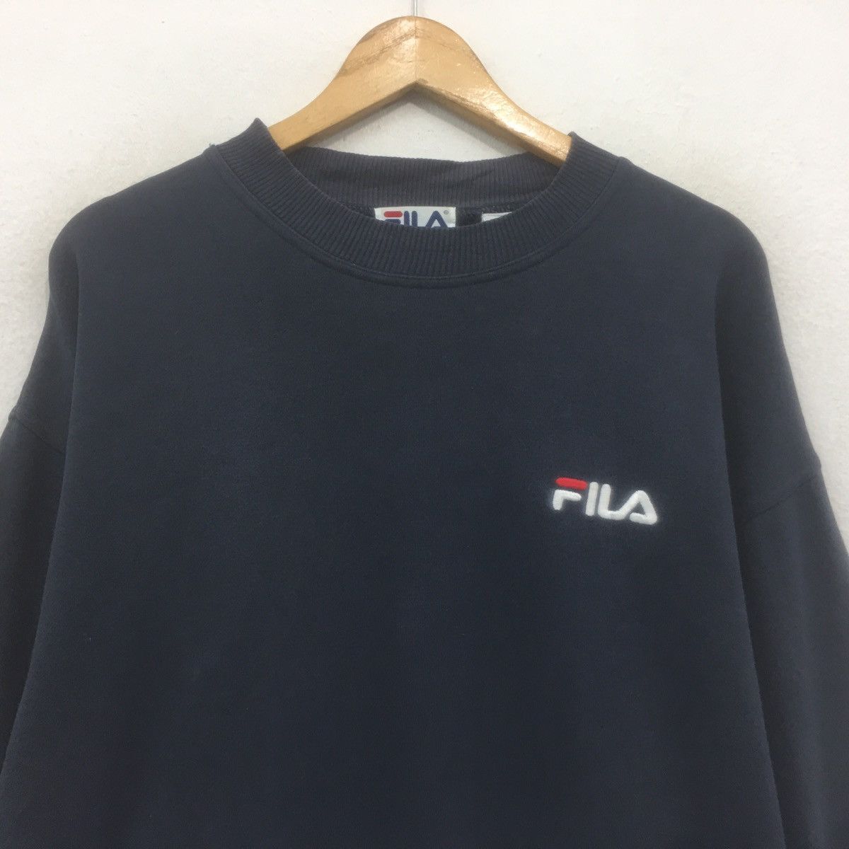 Fila × Vintage FILA Small Logo Embroidery Sweatshirt Crewneck Size US L / EU 52-54 / 3 - 2 Thumbnail