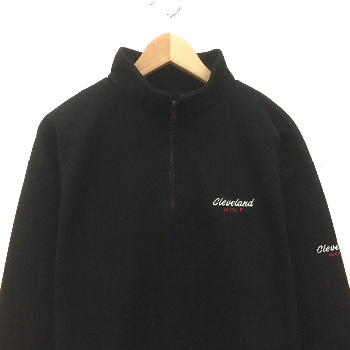Japanese Brand × Vintage Vintage Cleveland Golf Sweatshirt Fashion Sportswear Size US L / EU 52-54 / 3 - 3 Thumbnail