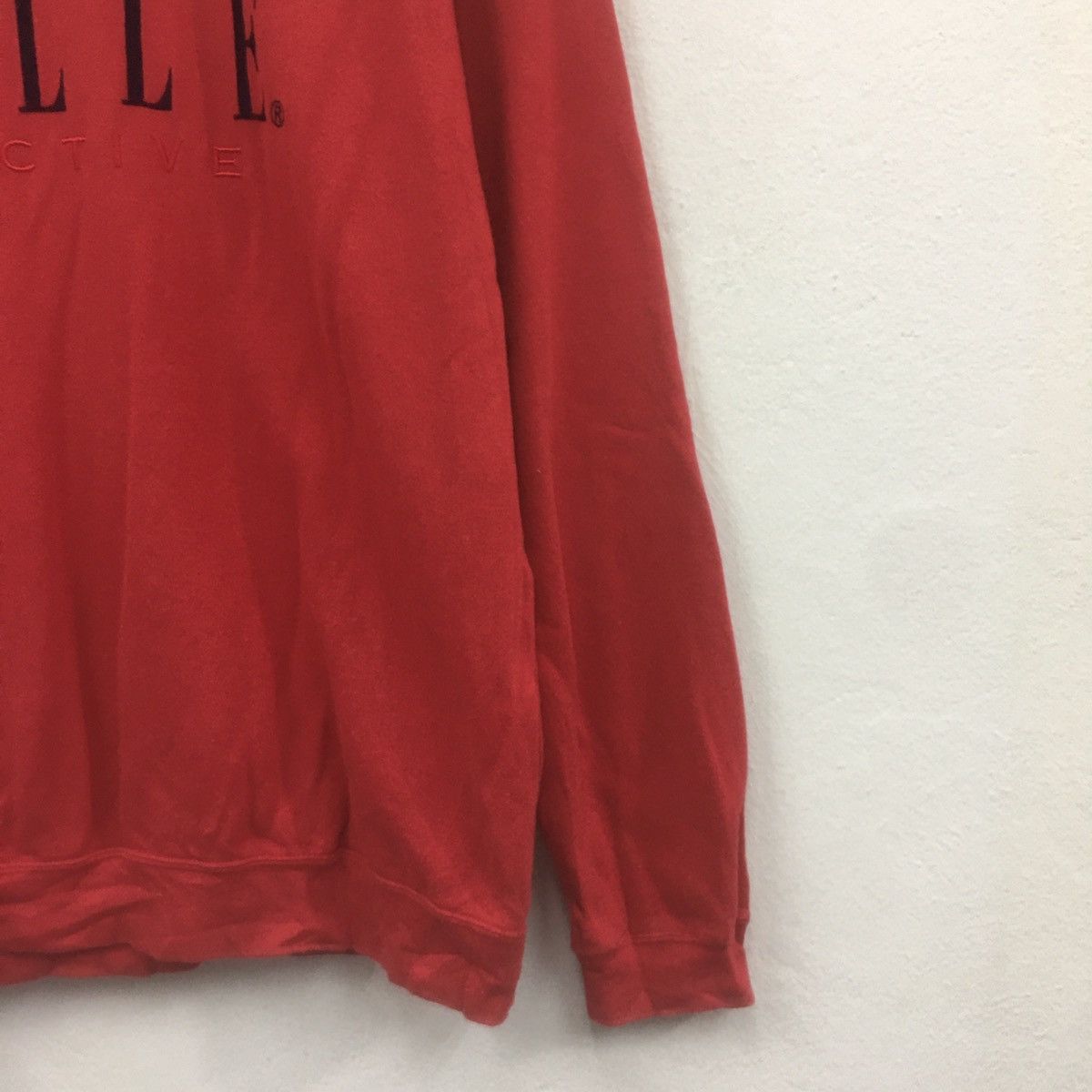 Japanese Brand × Vintage Vintage ELLE Sweatshirt Embroidery Spellout ELLE Active Size US M / EU 48-50 / 2 - 4 Thumbnail