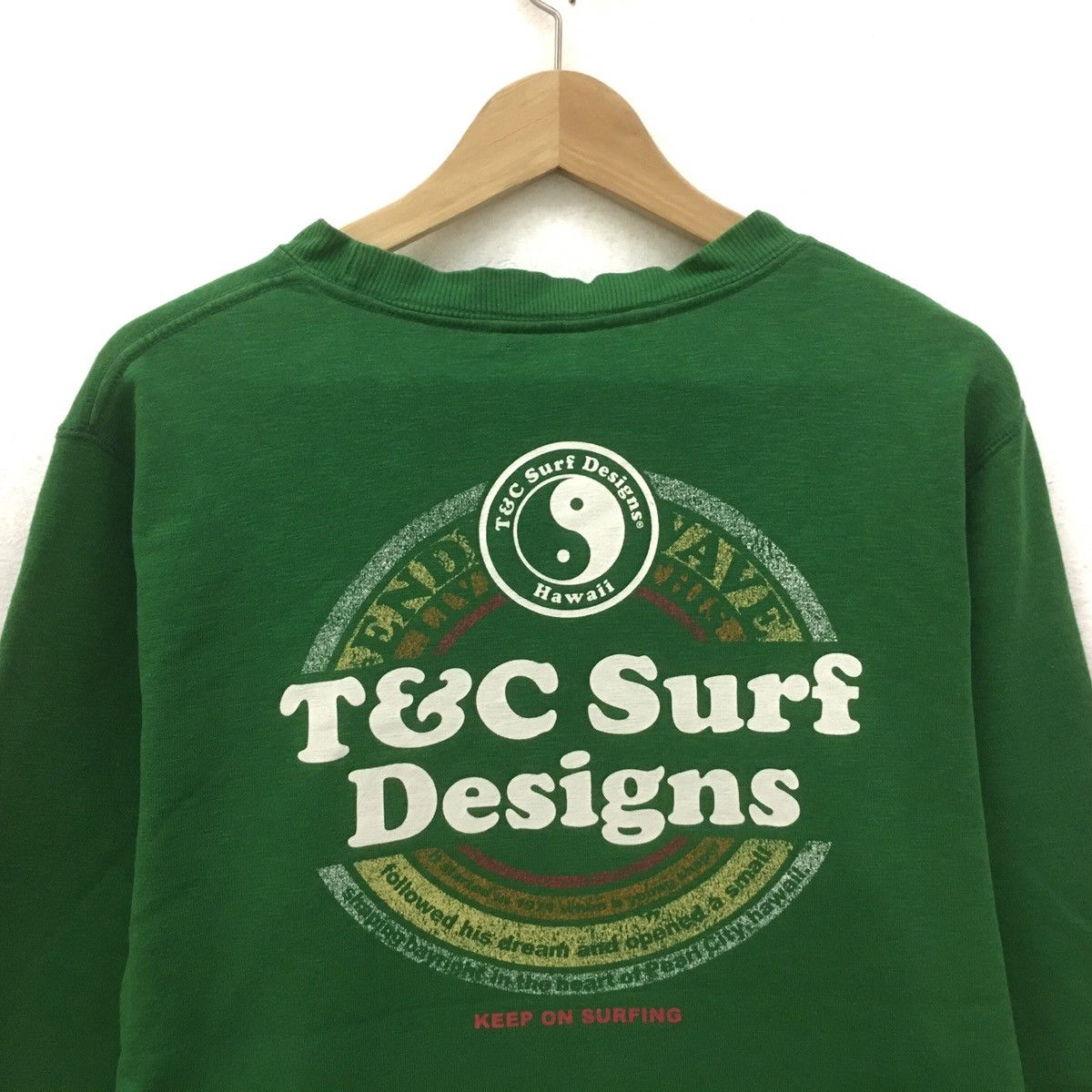 Vintage Vintage T&C Hawaii Sweatshirt Crewneck Biglogo Surf Hawaii Size US M / EU 48-50 / 2 - 4 Thumbnail
