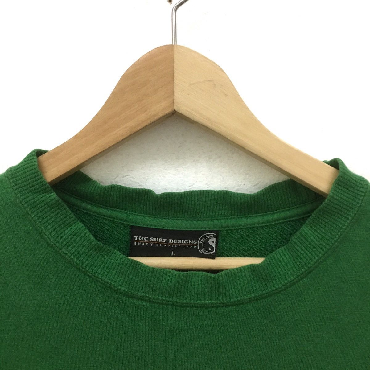 Vintage Vintage T&C Hawaii Sweatshirt Crewneck Biglogo Surf Hawaii Size US M / EU 48-50 / 2 - 7 Thumbnail