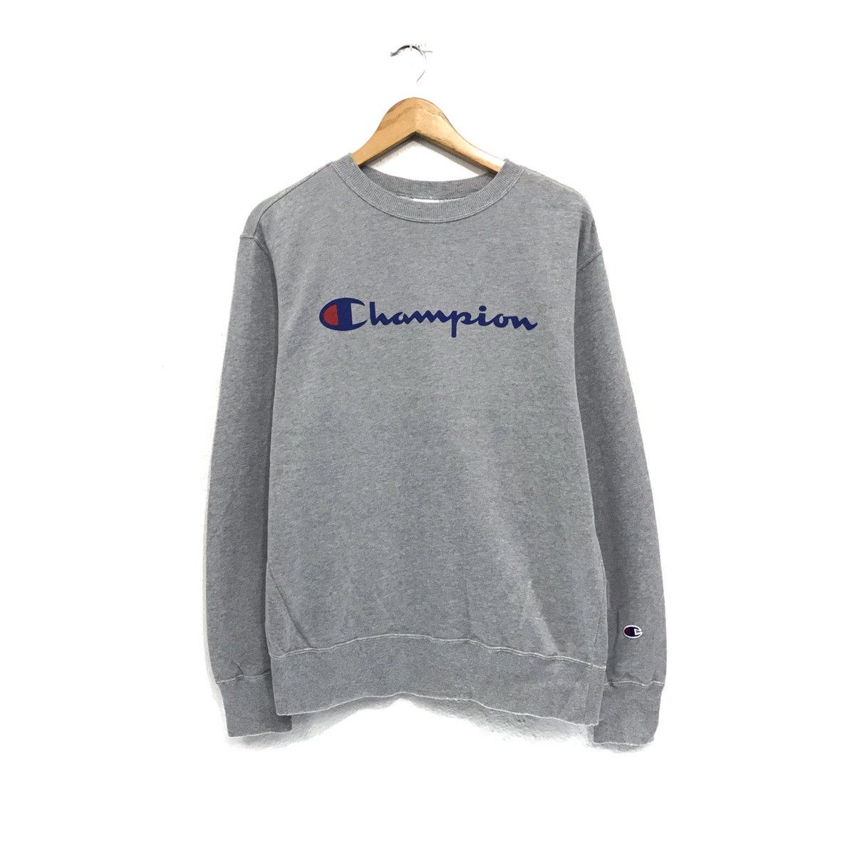Champion × Japanese Brand Vintage Champion Sweatshirt Creepy Embroidery Biglogo Size US M / EU 48-50 / 2 - 1 Thumbnail