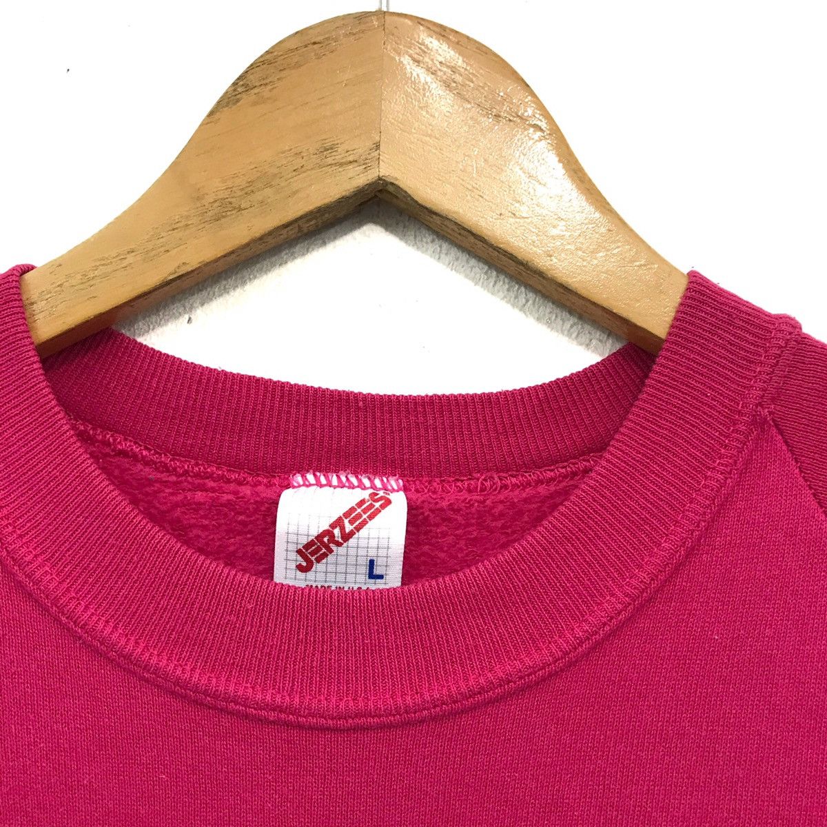 Other Vintage Sweatshirt Crewneck Biglogo Flowers Love Design Size US M / EU 48-50 / 2 - 5 Thumbnail