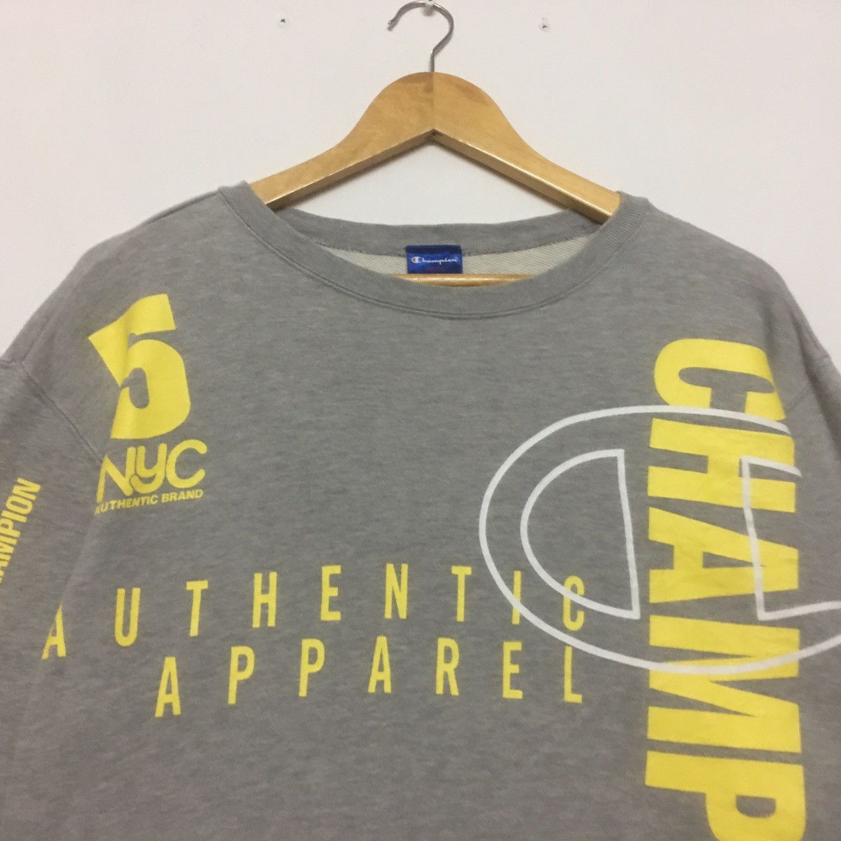 Champion Vintage Champion NYC5 Authentic Apparel BIG LOGO Spellout Size US M / EU 48-50 / 2 - 3 Thumbnail