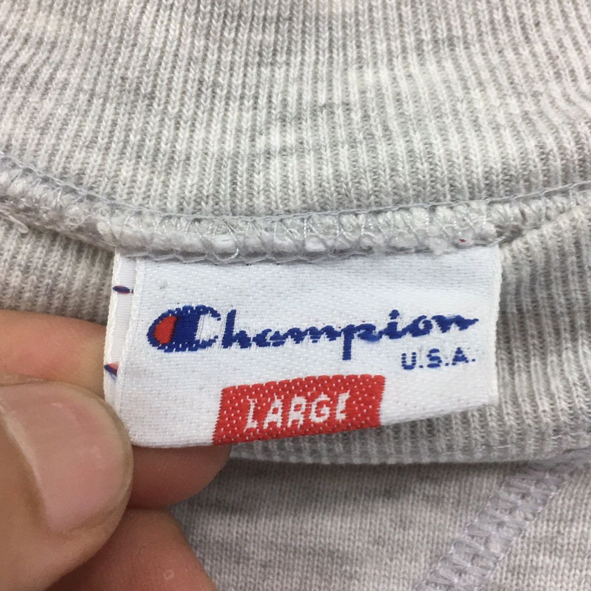 Champion × Japanese Brand × Vintage Vintage Champion Biglogo Spellout Champion Sweatshirt Size US L / EU 52-54 / 3 - 7 Thumbnail