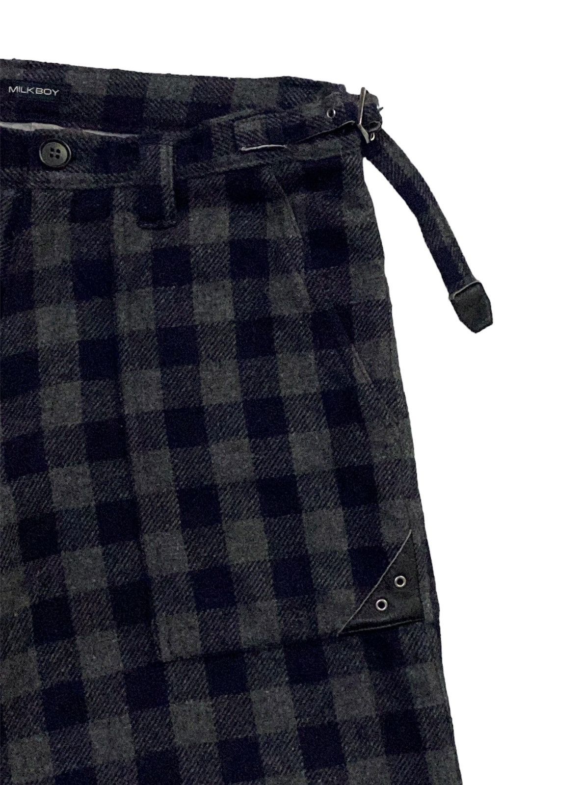 20471120 × Beauty Beast × Japanese Brand Japanese Brand “MILK BOY” Shots Pants Size US 32 / EU 48 - 13 Thumbnail