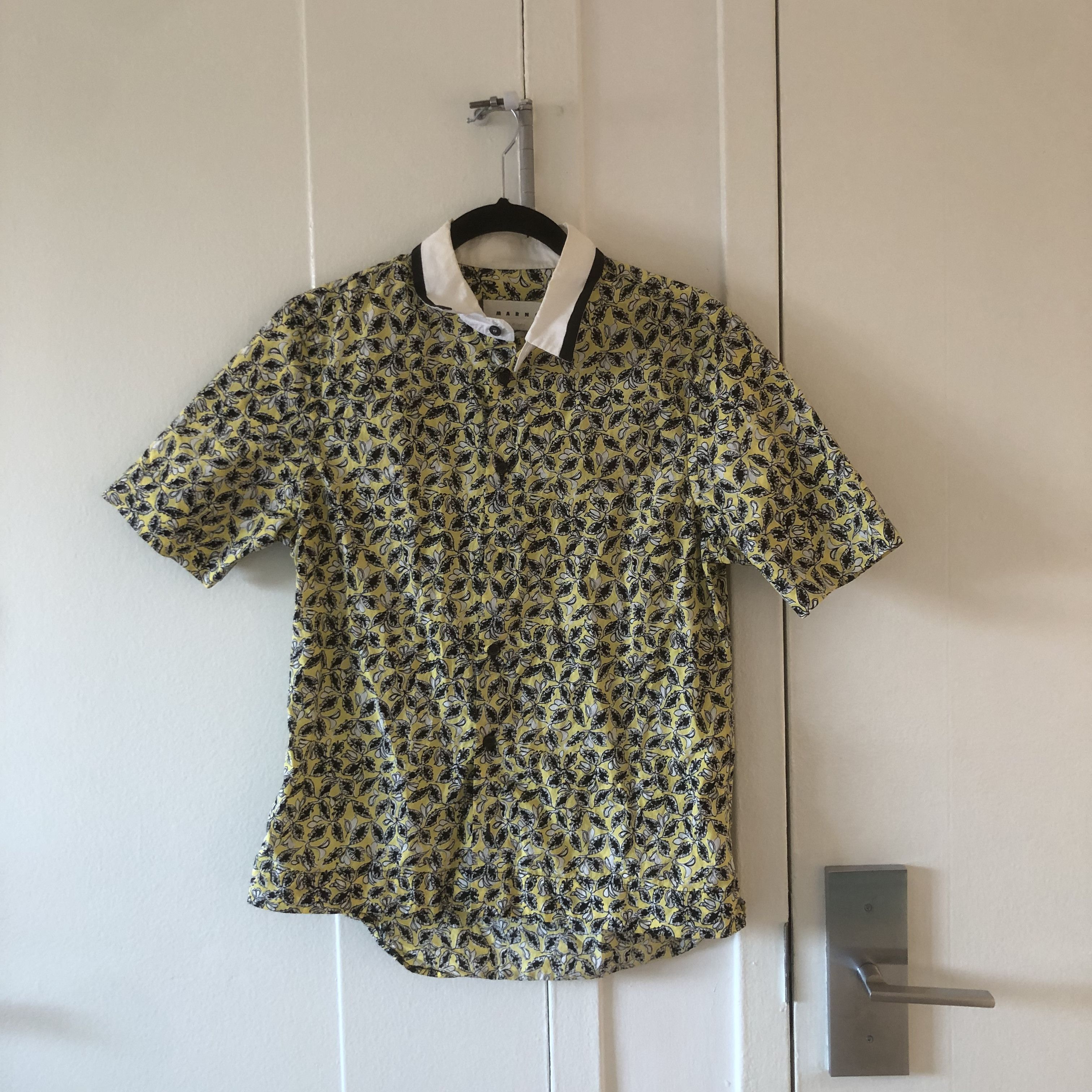 image of Marni Floral Short Sleeve Button Up Shirt, Men's (Size Small)