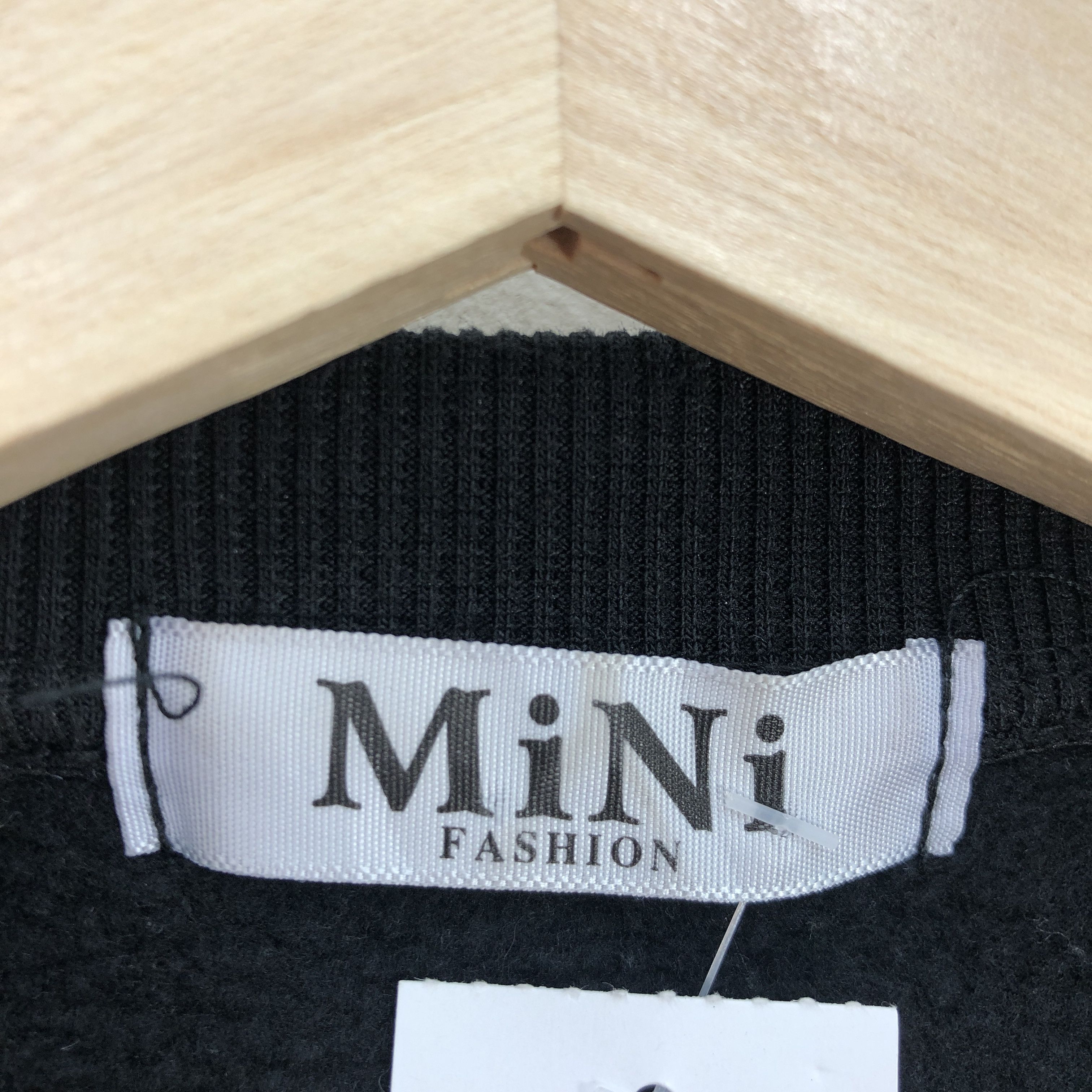 If Six Was Nine × Japanese Brand × Vintage Devil Jesus In Backyard Sweatshirt Sweater Crewneck Jumper Size US L / EU 52-54 / 3 - 4 Thumbnail