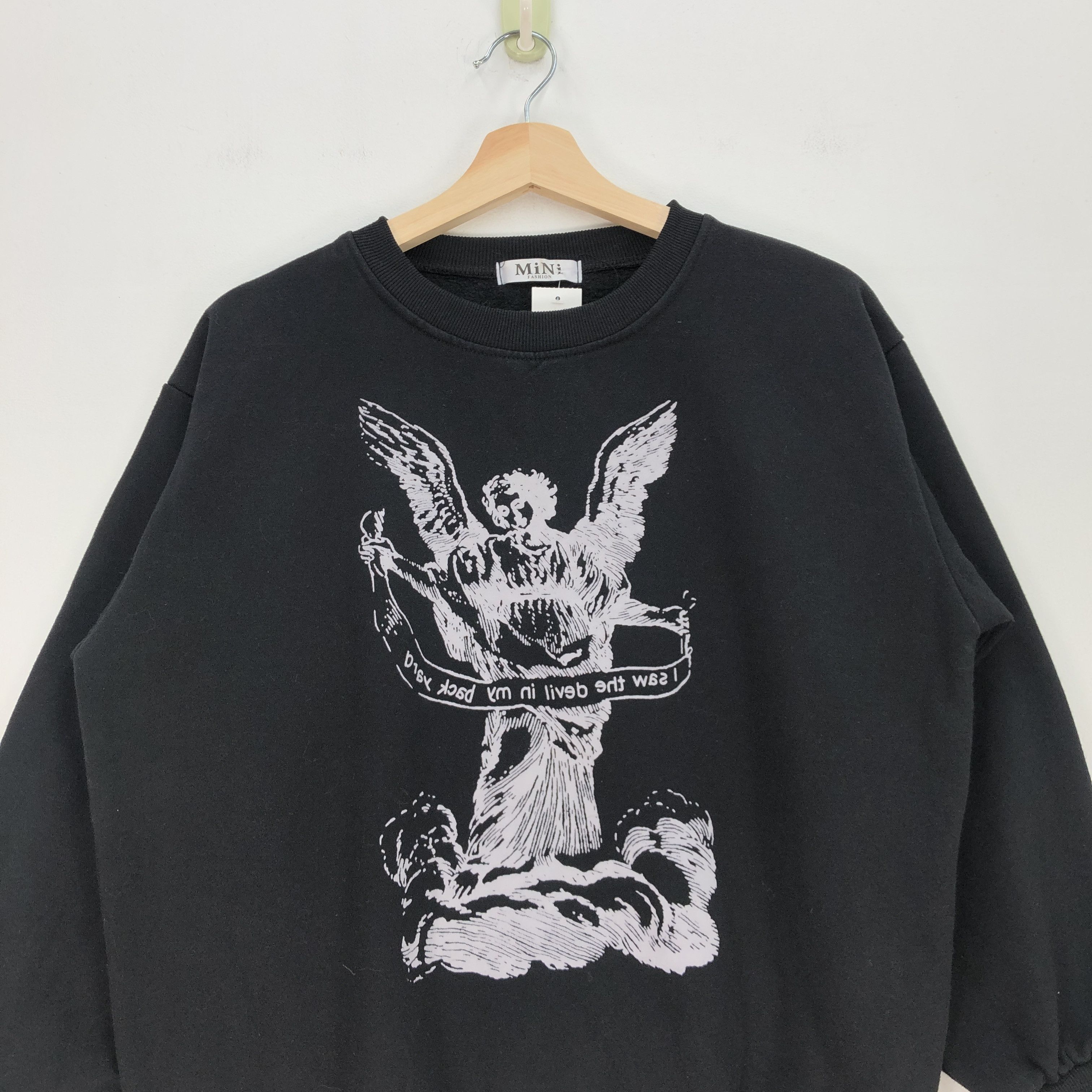 If Six Was Nine × Japanese Brand × Vintage Devil Jesus In Backyard Sweatshirt Sweater Crewneck Jumper Size US L / EU 52-54 / 3 - 2 Thumbnail