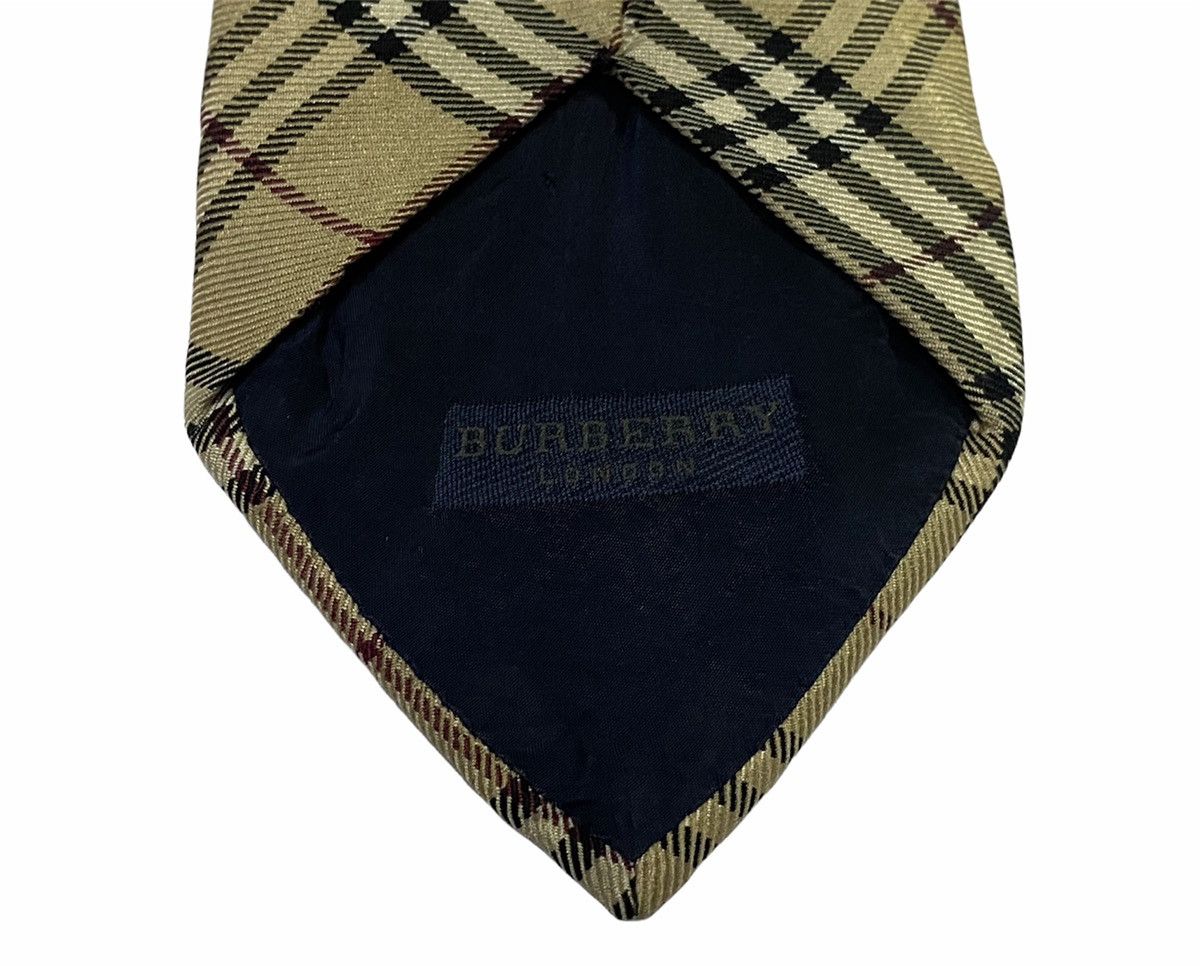 Burberry BURBERRY NOVACHECK SCARVES @ MUFFKER & NECKTIE Size ONE SIZE - 15 Thumbnail