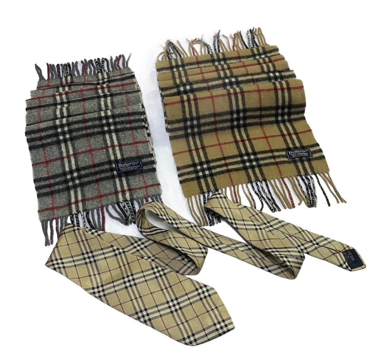 Burberry BURBERRY NOVACHECK SCARVES @ MUFFKER & NECKTIE Size ONE SIZE - 18 Thumbnail
