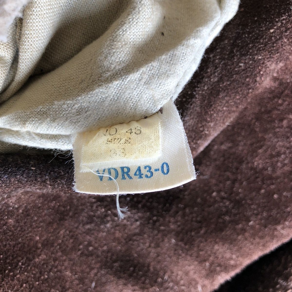 Vintage Vintage Leather Jacket With Lining Sherpa Size US M / EU 48-50 / 2 - 7 Thumbnail