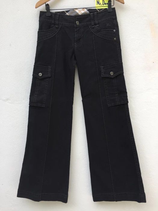 Burberry Blue Label Nova Checked Casual Pants Size 28" / US 6 / IT 42 - 1 Thumbnail