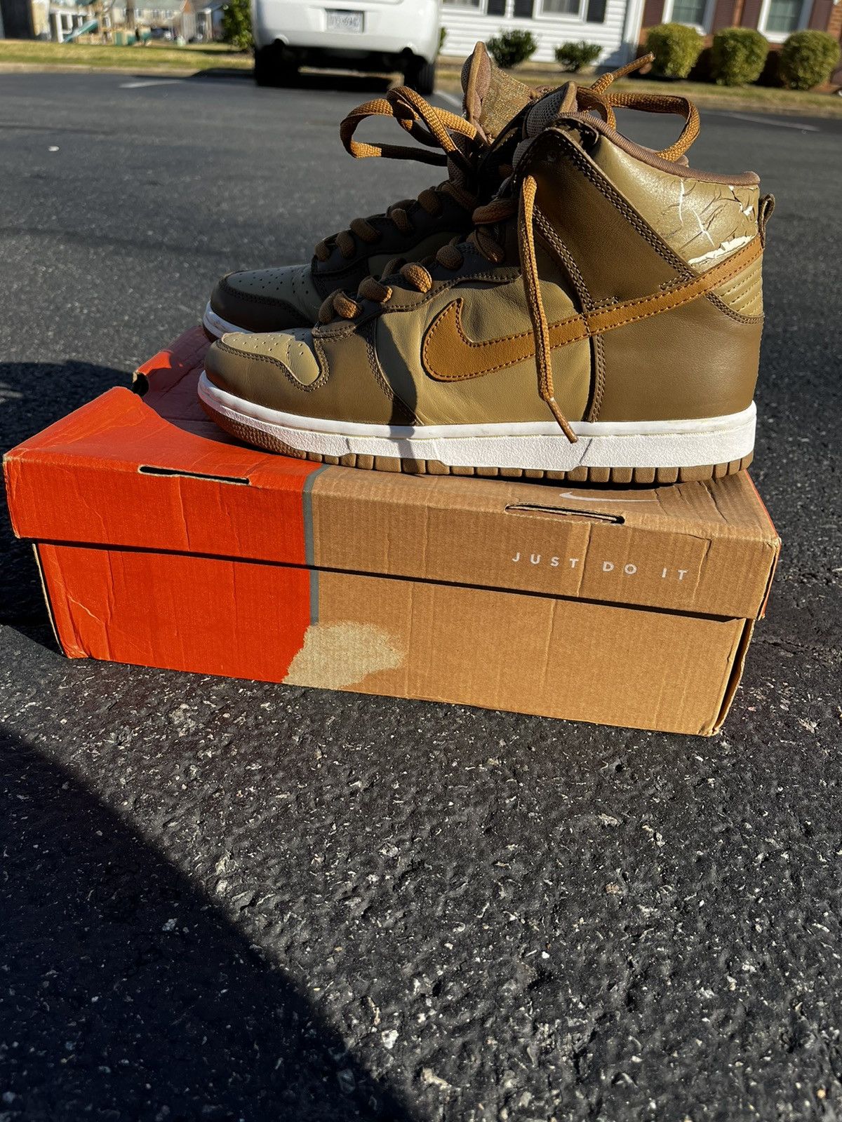 Nike Dunk High | Maple-Taupe-White Size US 8.5 / EU 41-42 - 3 Thumbnail