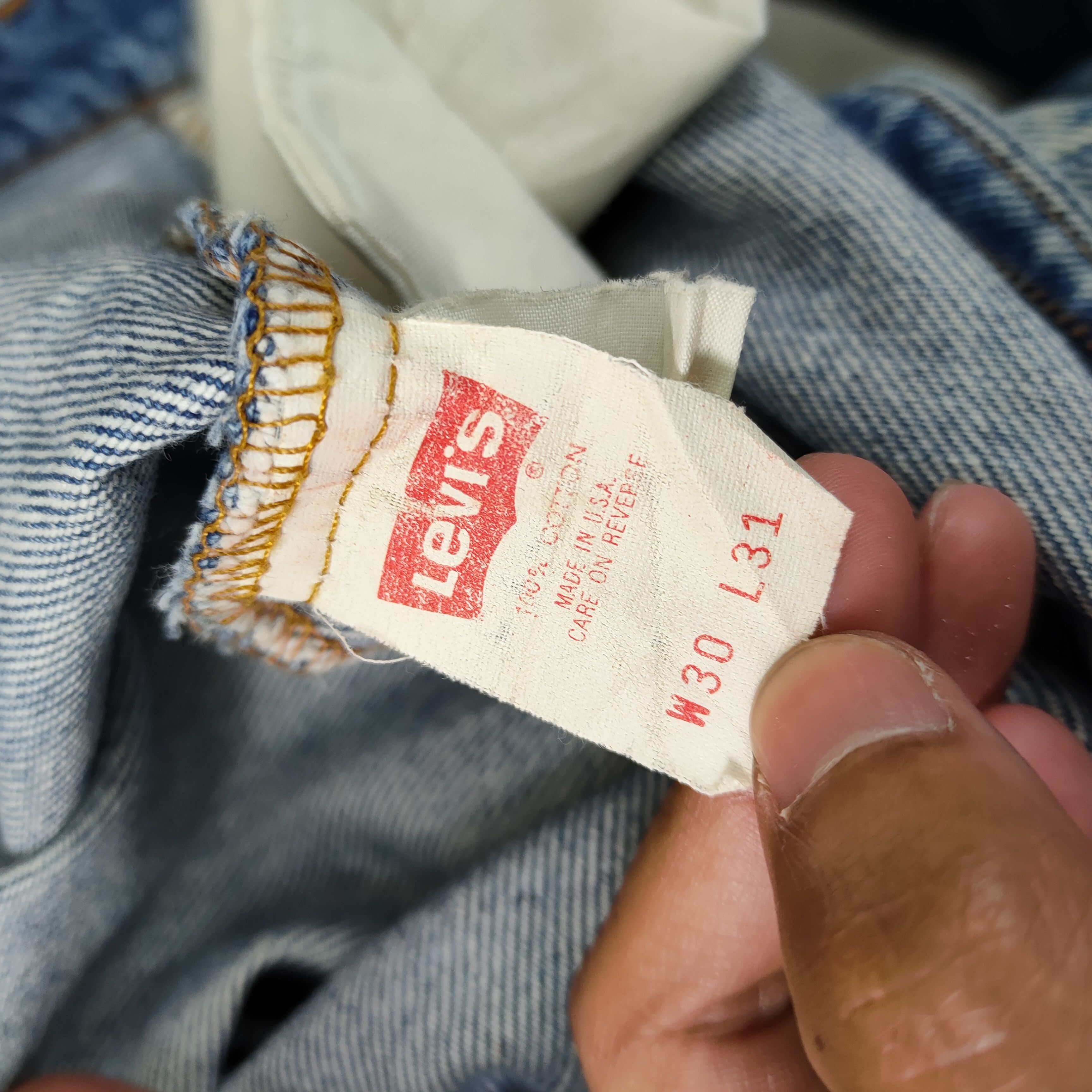 Levi's Vintage Clothing VINTAGE LEVI'S 610 USA FADED RIPPEP DENIM JEANS w29 Size US 29 - 14 Thumbnail