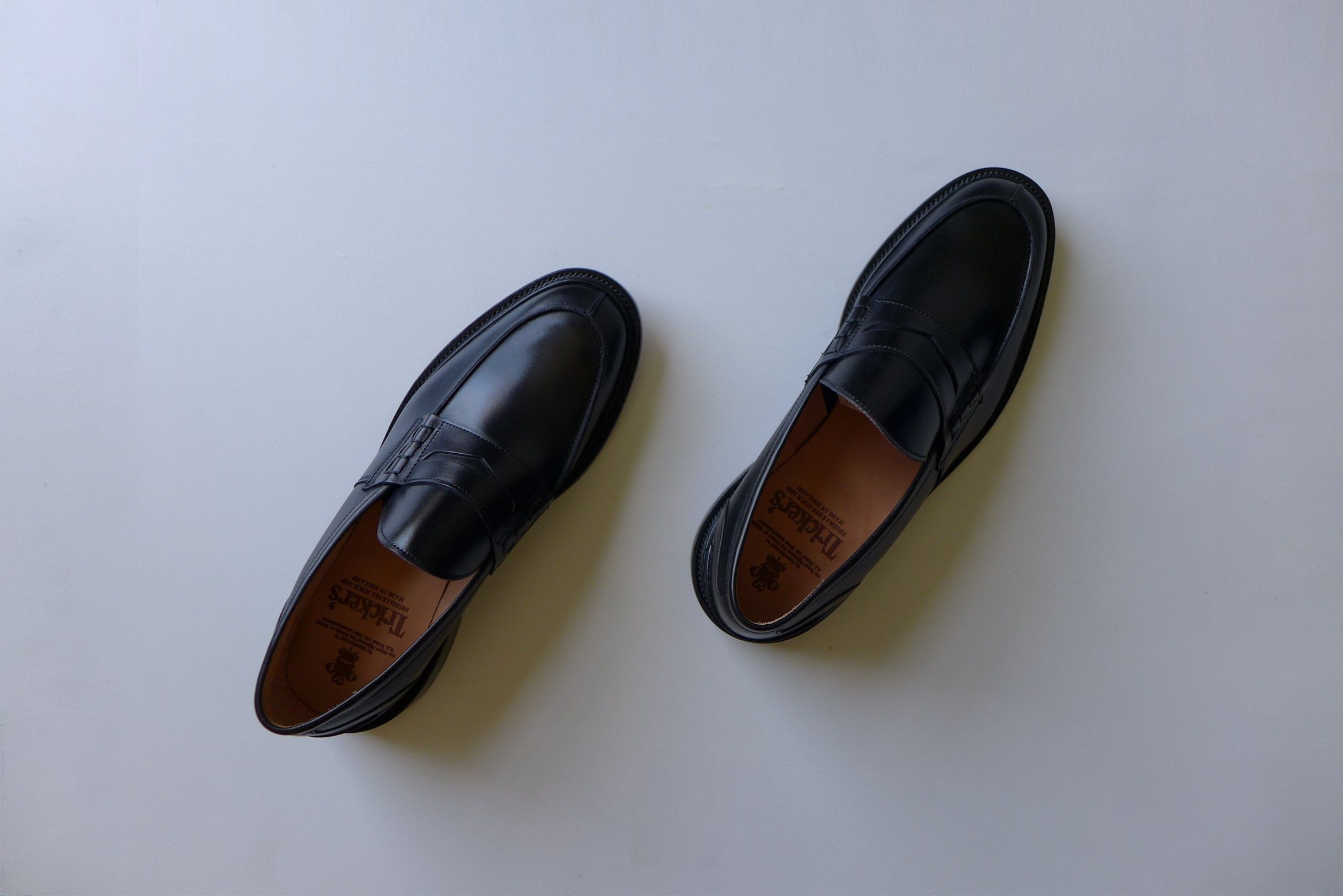 Tricker's Tricker's James Penny Loafer Shoe - Black Calf Leather Size US 9 / EU 42 - 7 Thumbnail