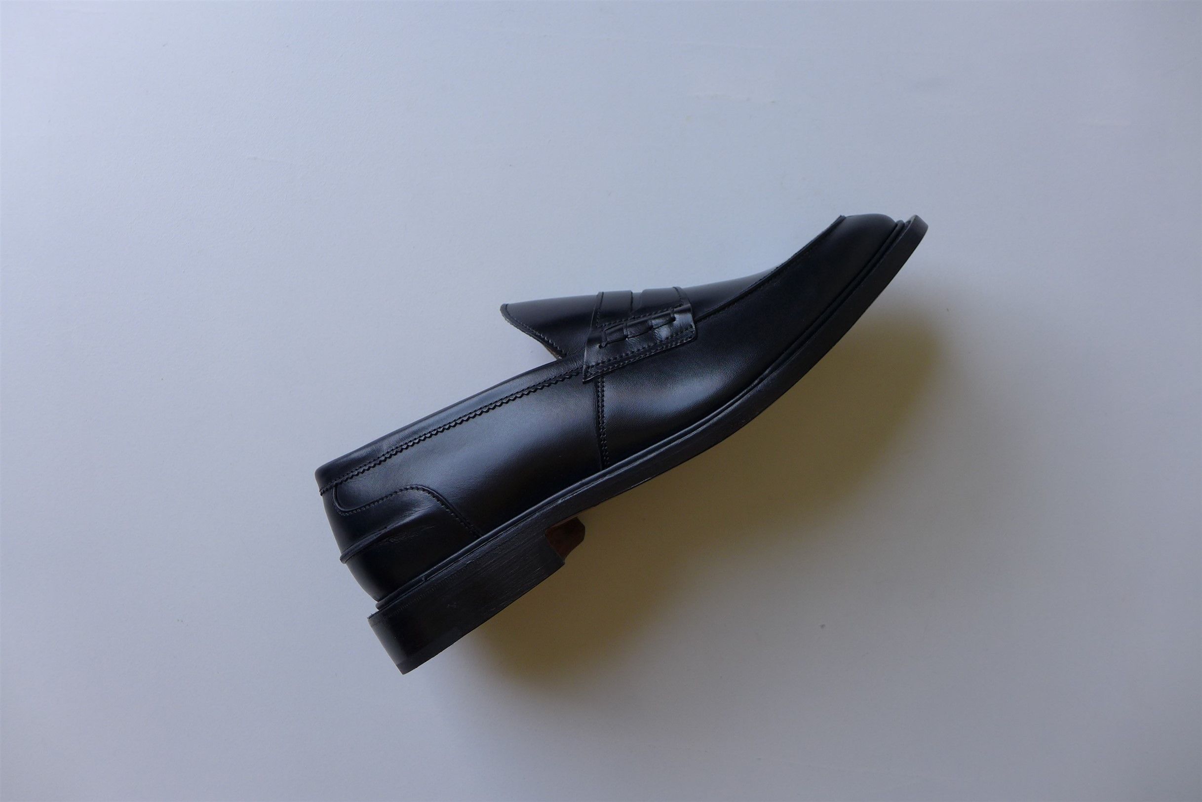 Tricker's Tricker's James Penny Loafer Shoe - Black Calf Leather Size US 9 / EU 42 - 9 Thumbnail