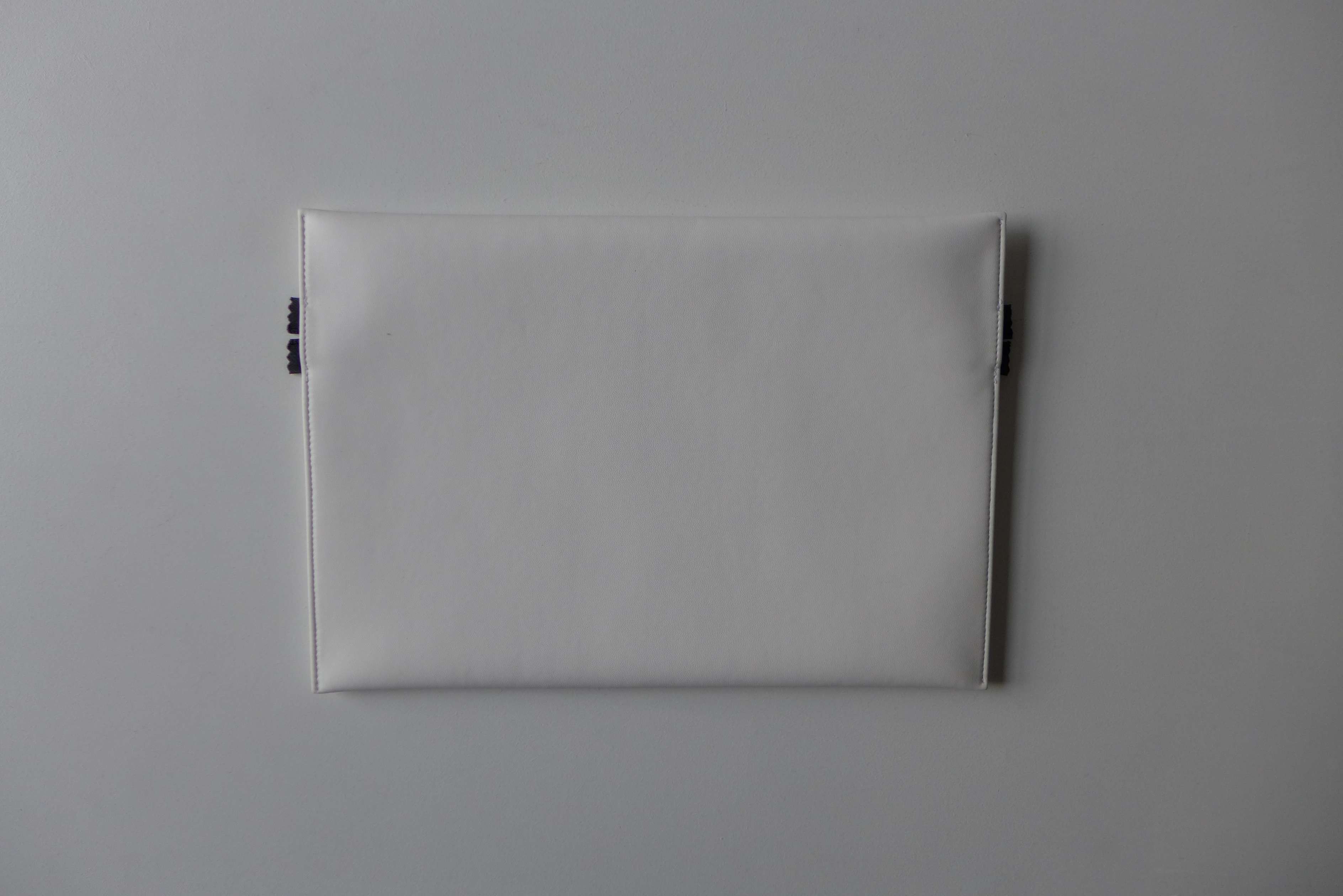 Maison Margiela Margiela MM6 White Cigarette Case Size ONE SIZE - 3 Thumbnail