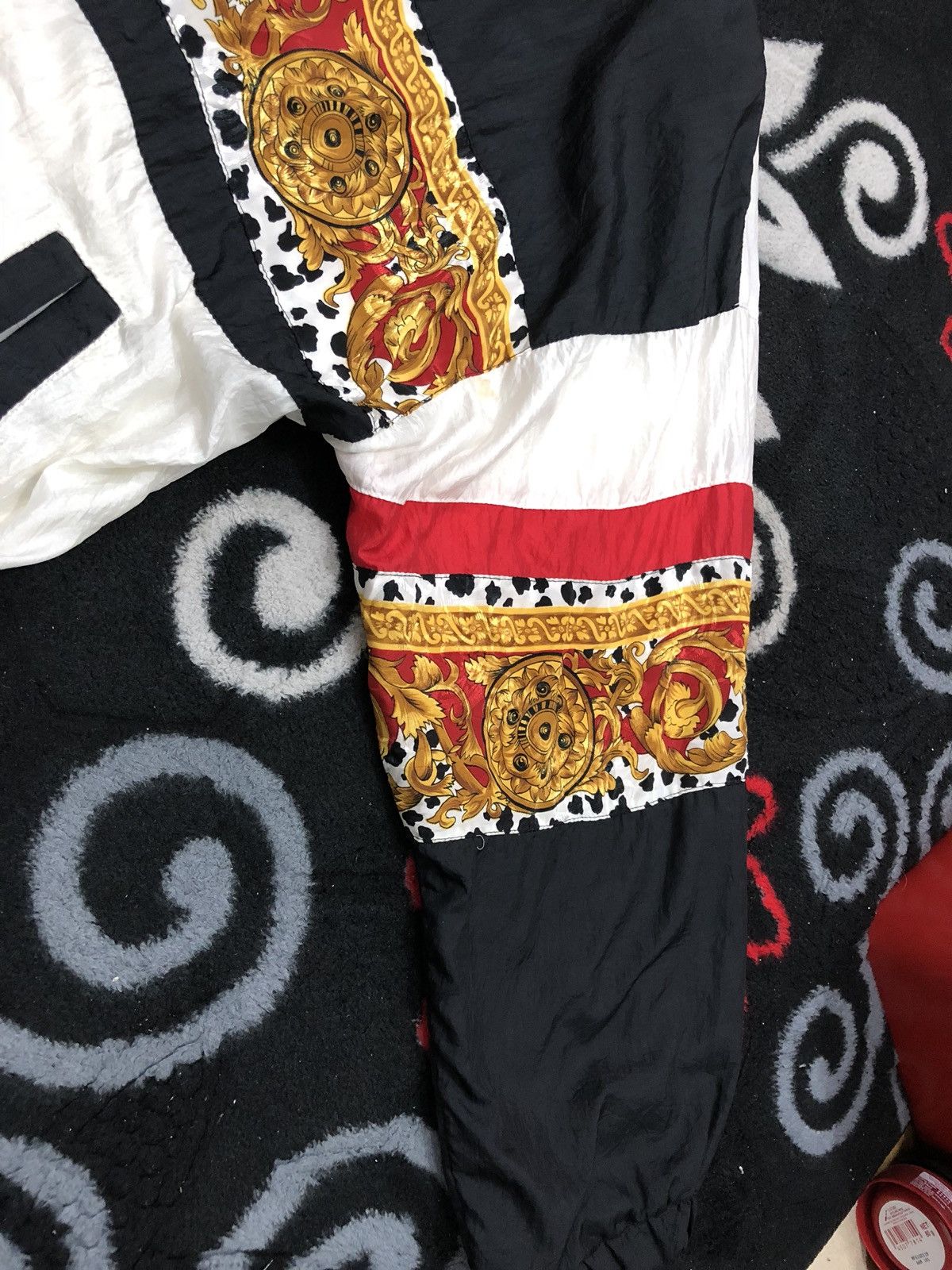 Vintage Baroque Design Jacket by River Edge Size US S / EU 44-46 / 1 - 8 Thumbnail