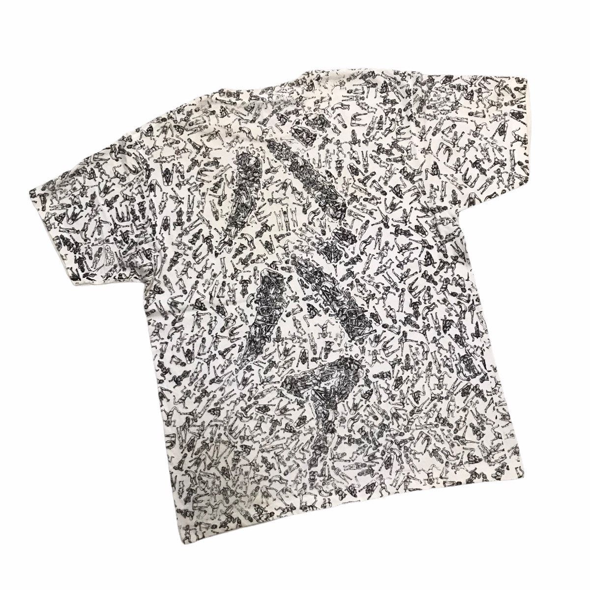 Vintage Vintage Fullprint Sexy T Shirt Size US L / EU 52-54 / 3 - 4 Thumbnail