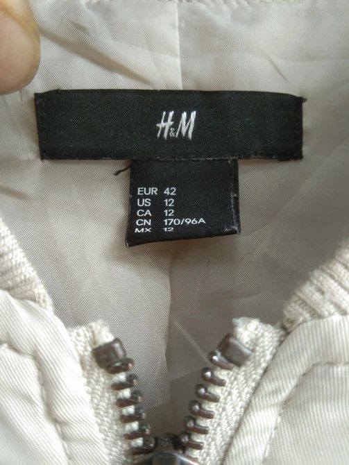 H&M H&M LIGHT BOMBER JACKET BACK HIT Size US L / EU 52-54 / 3 - 6 Thumbnail