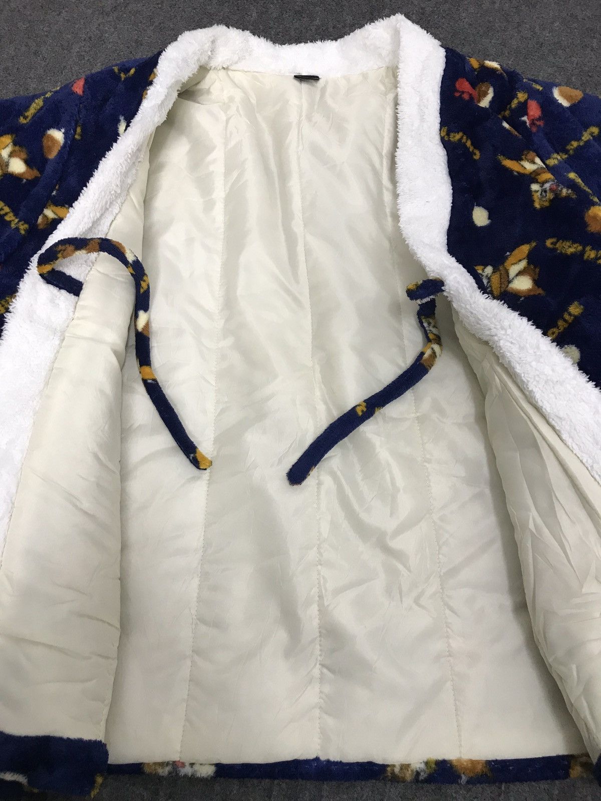 Disney × Japanese Brand Vintage Kimono Disney Chip N Dale Padded All Over Printed Size US XL / EU 56 / 4 - 8 Thumbnail