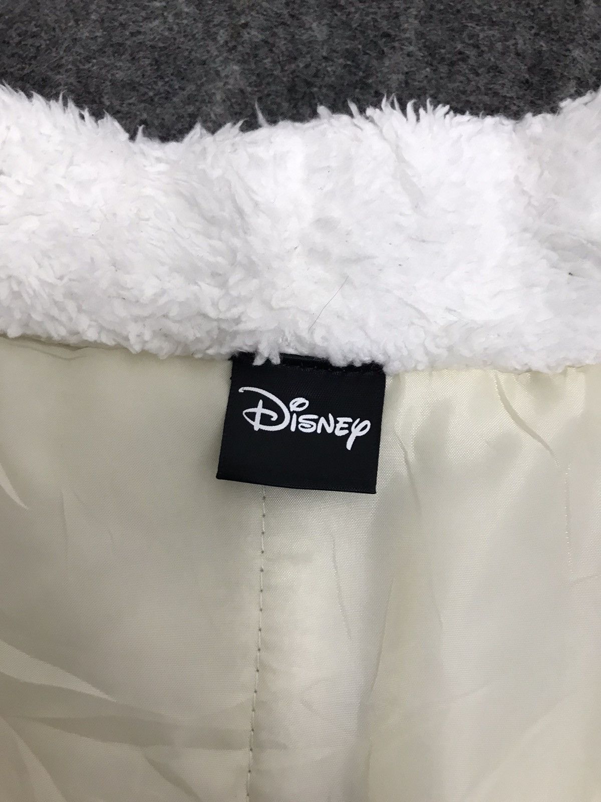 Disney × Japanese Brand Vintage Kimono Disney Chip N Dale Padded All Over Printed Size US XL / EU 56 / 4 - 9 Thumbnail