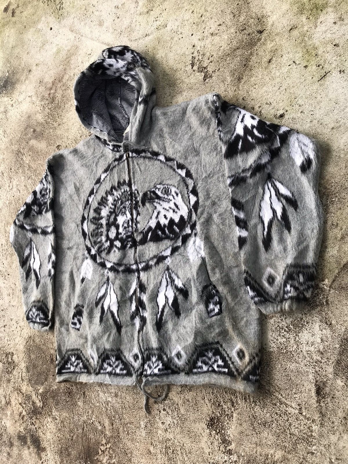 Indian Motorcycle RARE COWICHAN INDIAN WOOL SPELLOUT JACKET HOODIE Size US L / EU 52-54 / 3 - 4 Thumbnail