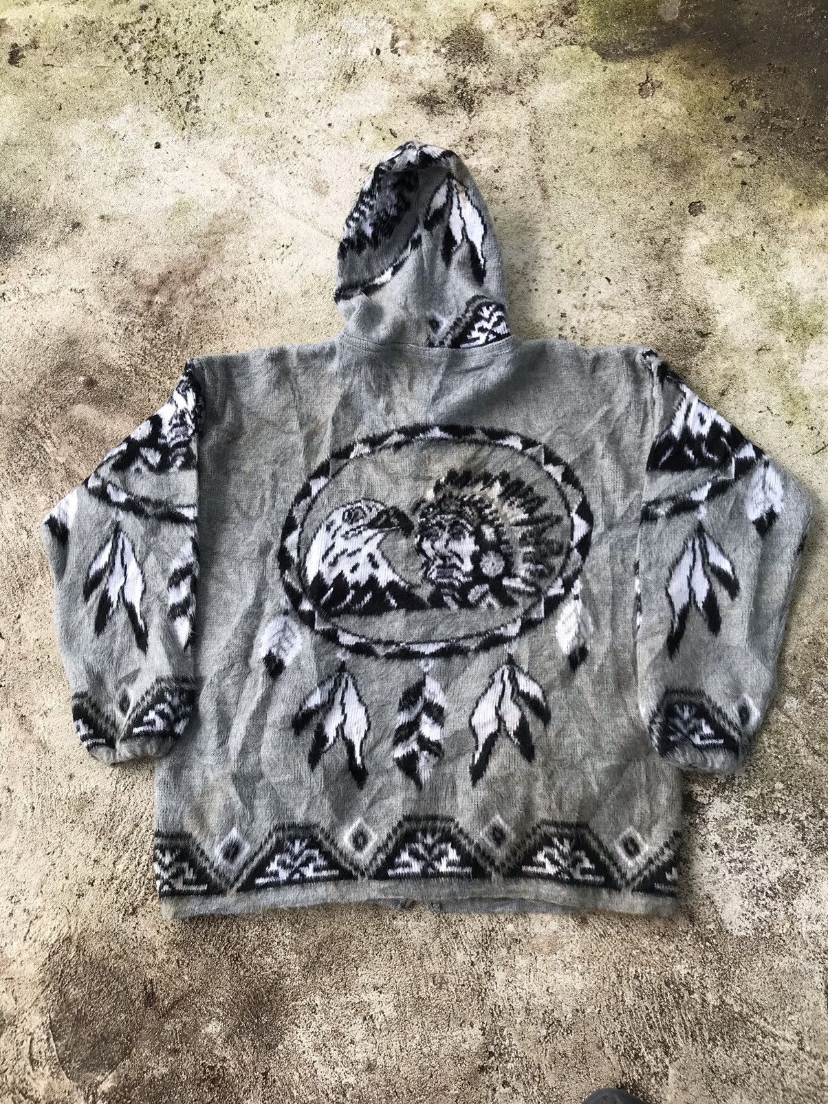Indian Motorcycle RARE COWICHAN INDIAN WOOL SPELLOUT JACKET HOODIE Size US L / EU 52-54 / 3 - 7 Thumbnail