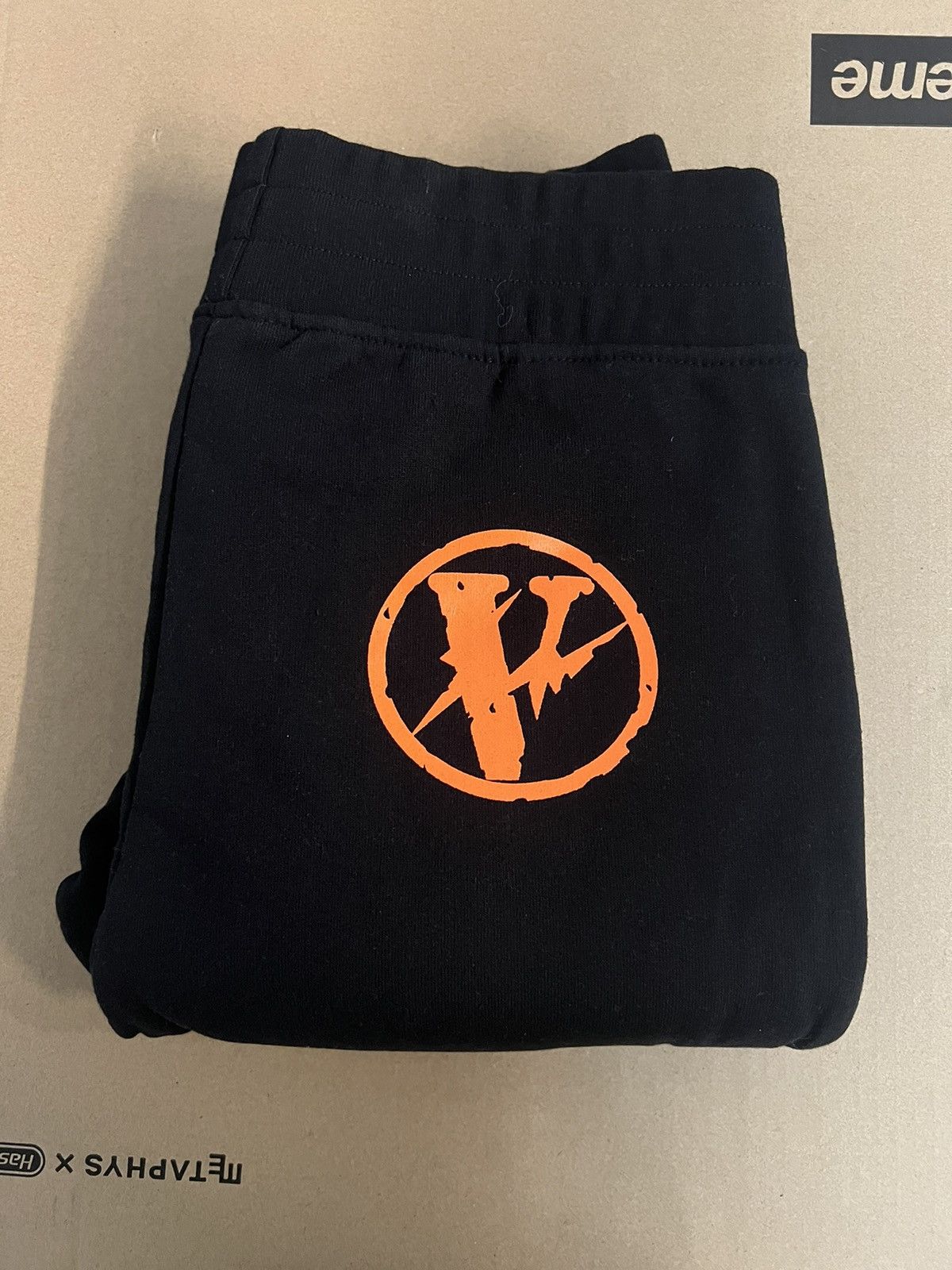 Fragment Design VLONE x FRAGMENT The Parking Ginza exclusive Size US 29 - 2 Thumbnail