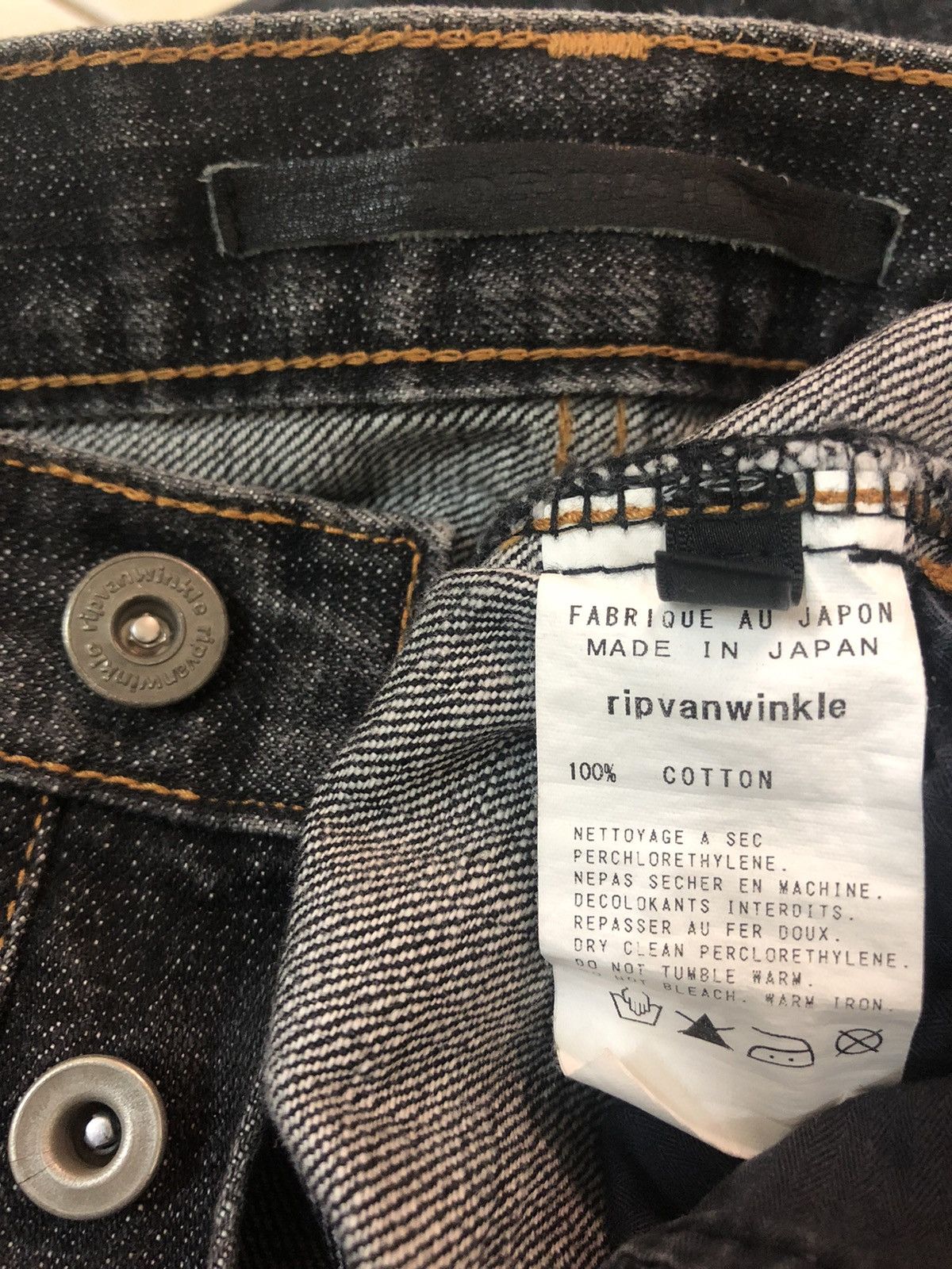 Designer × Japanese Brand × RIPVANWINKLE RIPVANWINKLE - SLIM FLARE FIT MEDIUM WASH DISTRESS JEANS Size US 30 / EU 46 - 13 Thumbnail