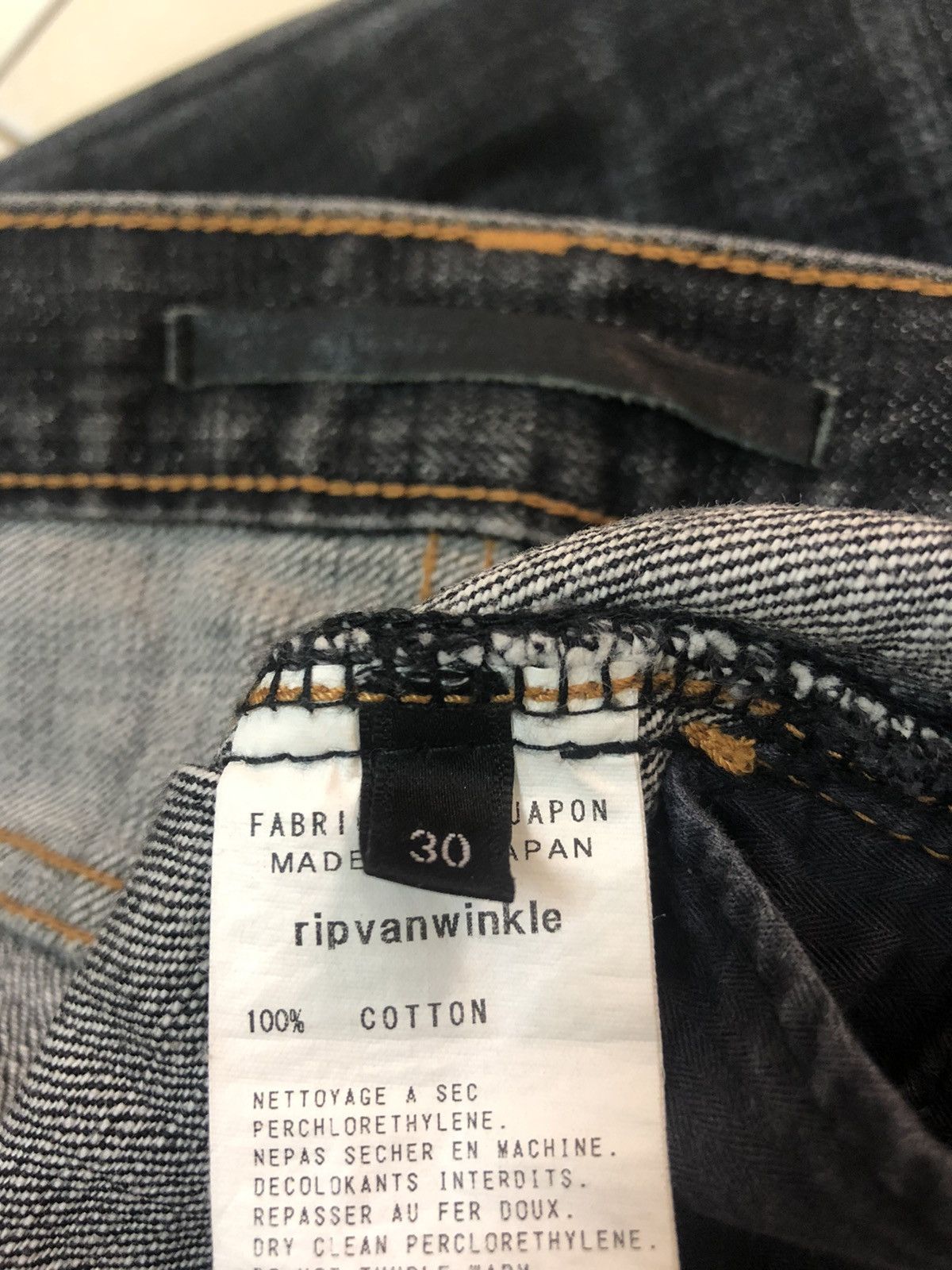 Designer × Japanese Brand × RIPVANWINKLE RIPVANWINKLE - SLIM FLARE FIT MEDIUM WASH DISTRESS JEANS Size US 30 / EU 46 - 12 Thumbnail
