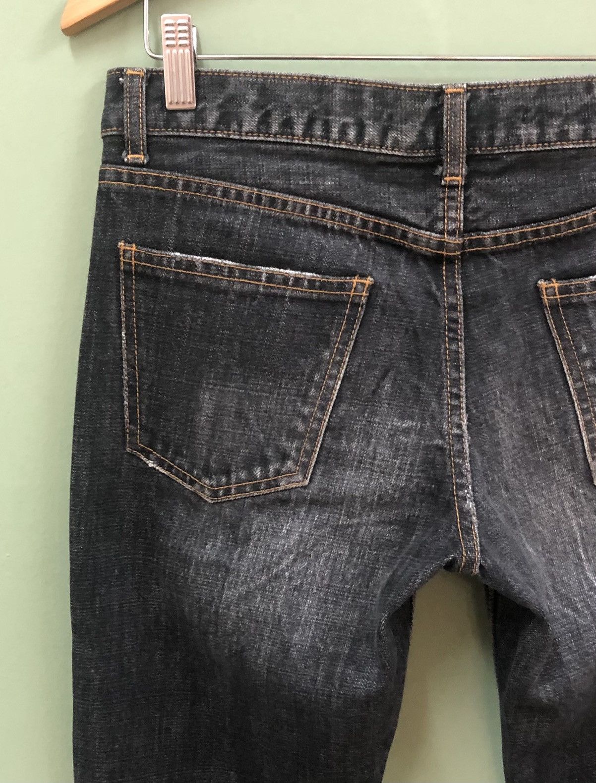 Designer × Japanese Brand × RIPVANWINKLE RIPVANWINKLE - SLIM FLARE FIT MEDIUM WASH DISTRESS JEANS Size US 30 / EU 46 - 9 Thumbnail