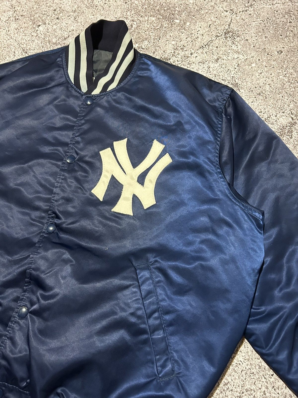 New York Yankees × Starter × Vintage Satin 80s/90s bomber starter jacket Size US XL / EU 56 / 4 - 2 Thumbnail