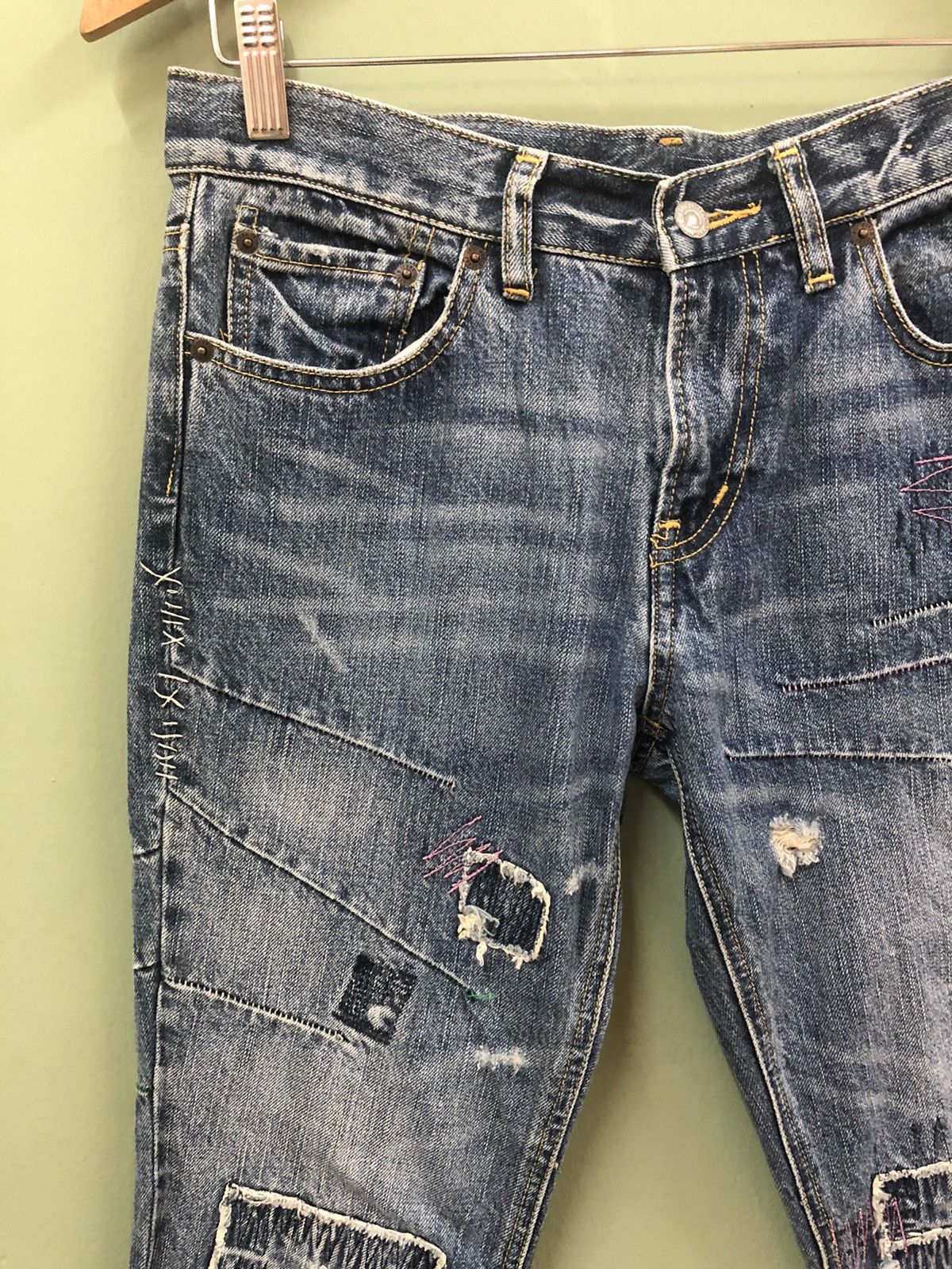 Hysteric Glamour × Japanese Brand BISON - SLIM FIT REBUILED BORO PATCHWORK DISTRESSED JEANS Size US 30 / EU 46 - 4 Thumbnail