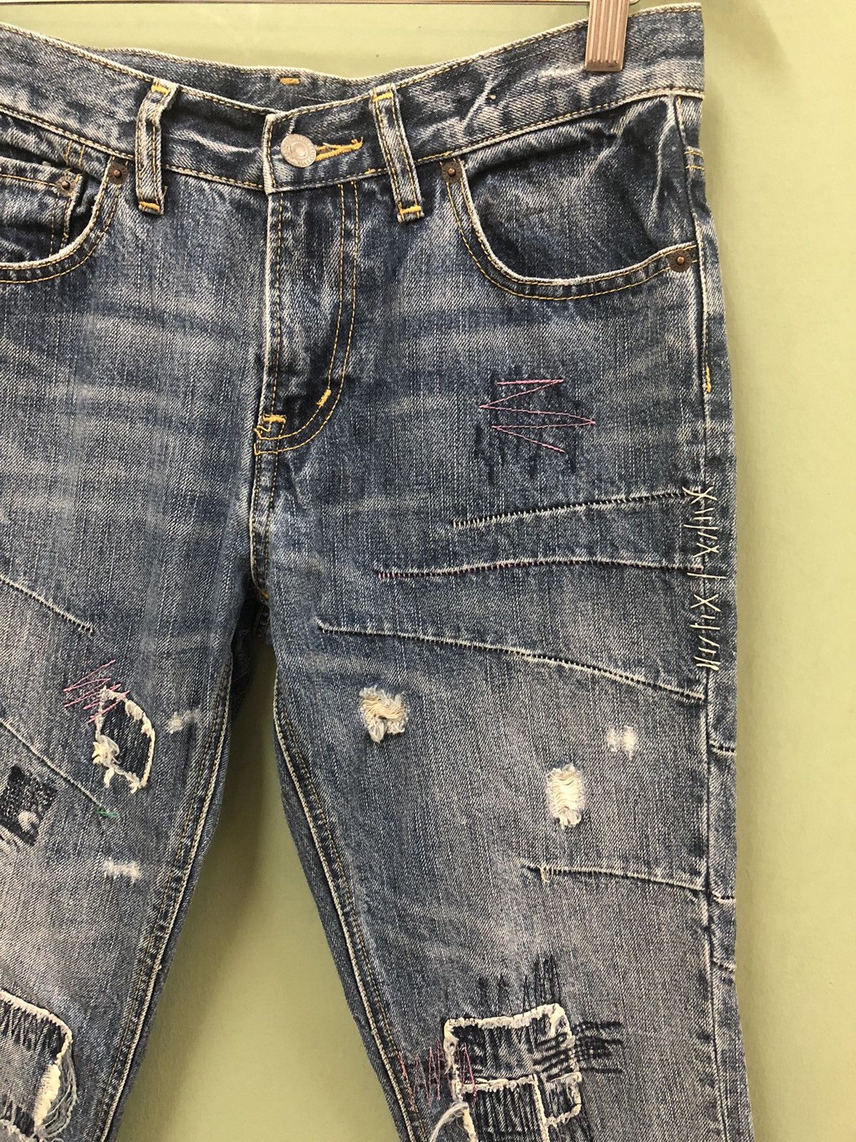 Hysteric Glamour × Japanese Brand BISON - SLIM FIT REBUILED BORO PATCHWORK DISTRESSED JEANS Size US 30 / EU 46 - 5 Thumbnail